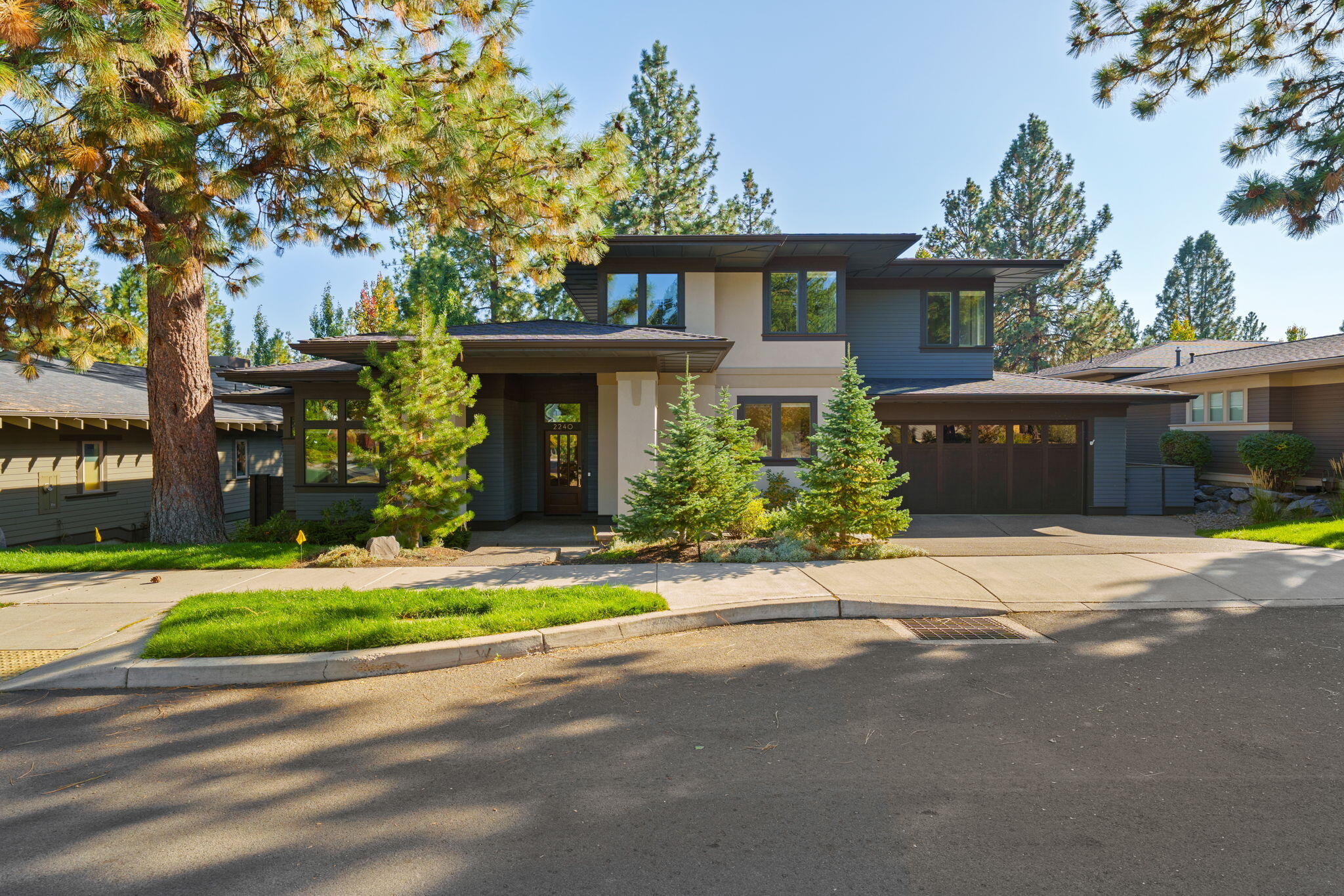 2240 NW Lolo Drive