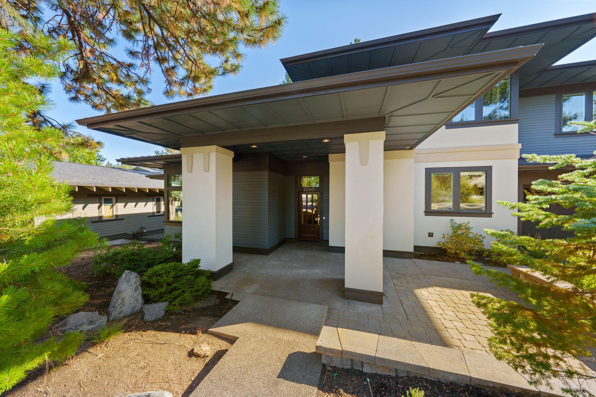 2240 NW Lolo Drive
