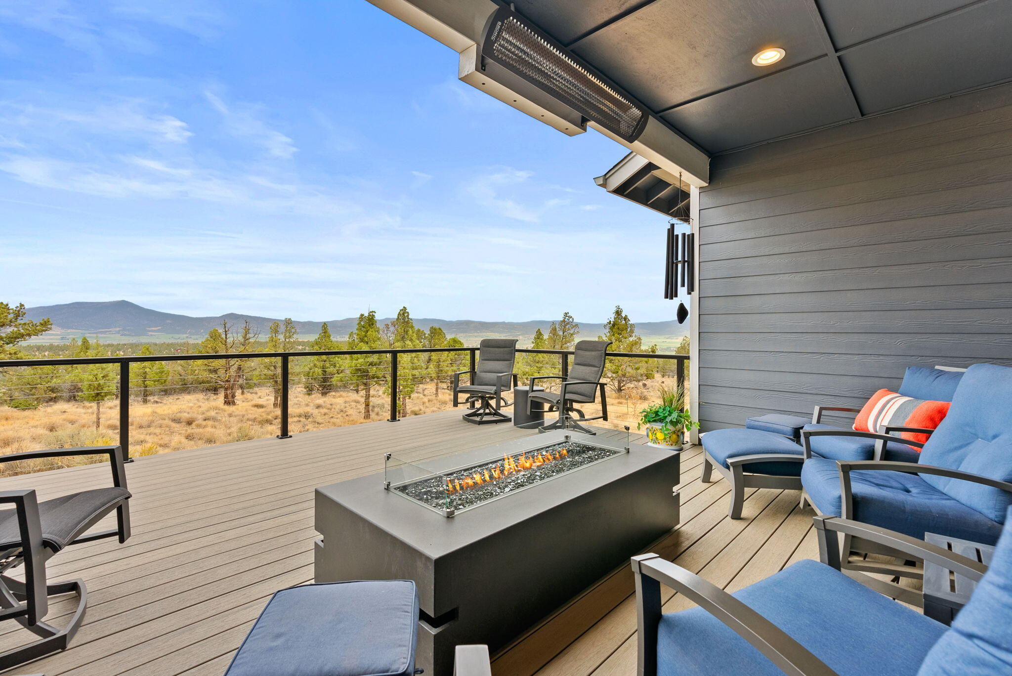 5785 NW Cedar Place
