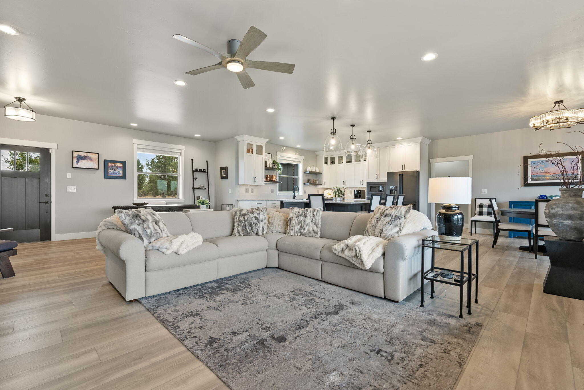 5785 NW Cedar Place