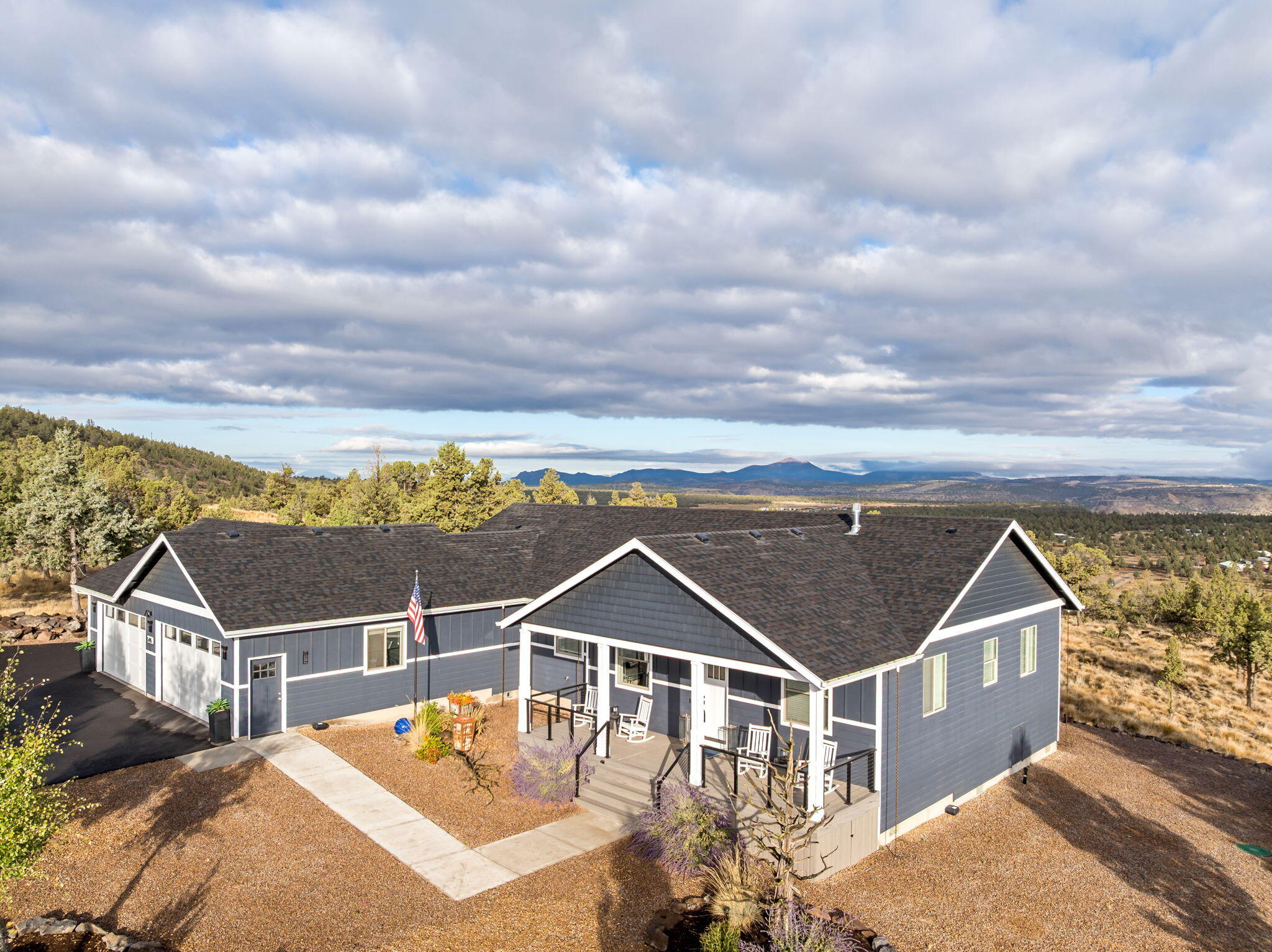5785 NW Cedar Place