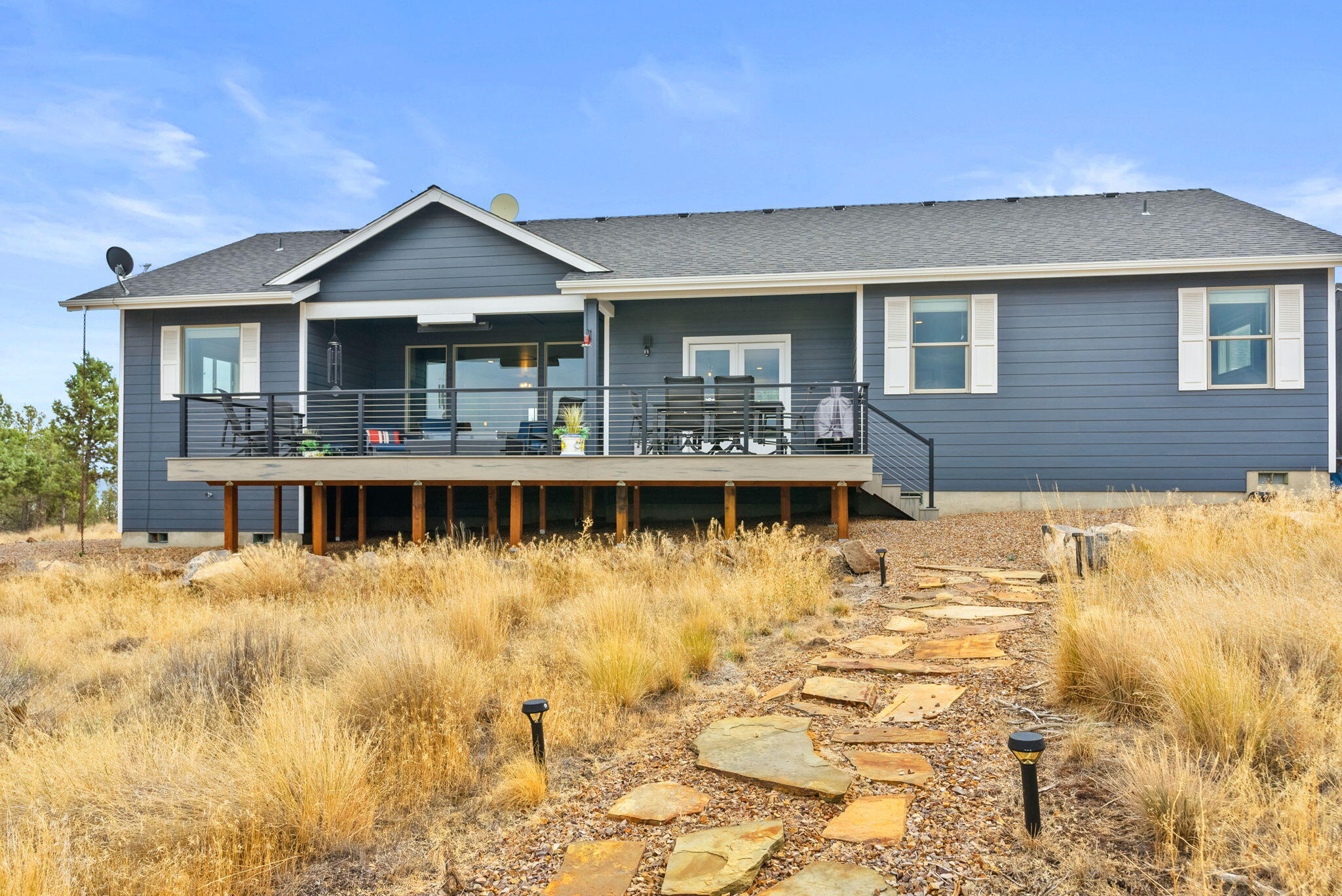 5785 NW Cedar Place