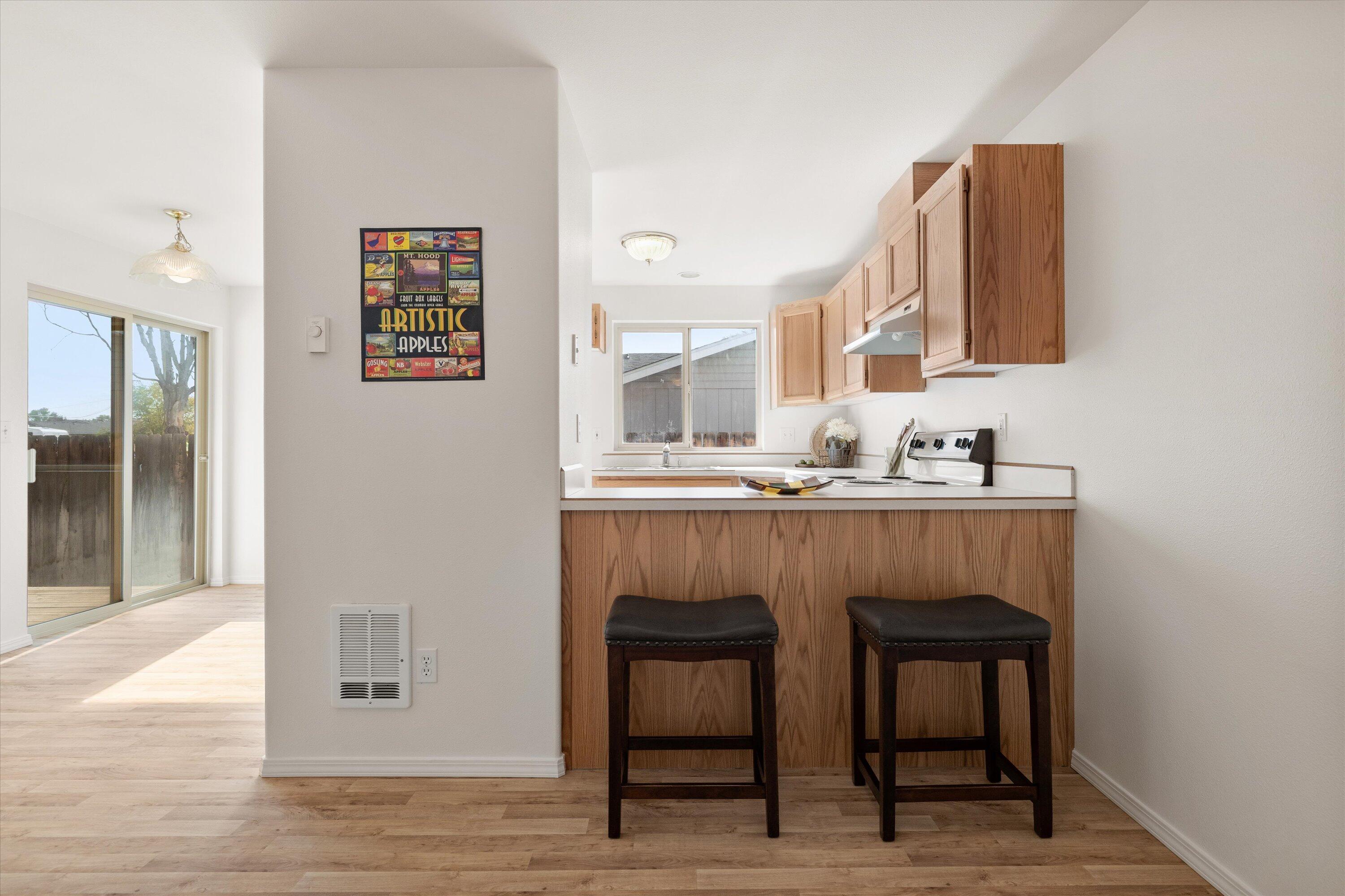 1614 SW Metolius Avenue