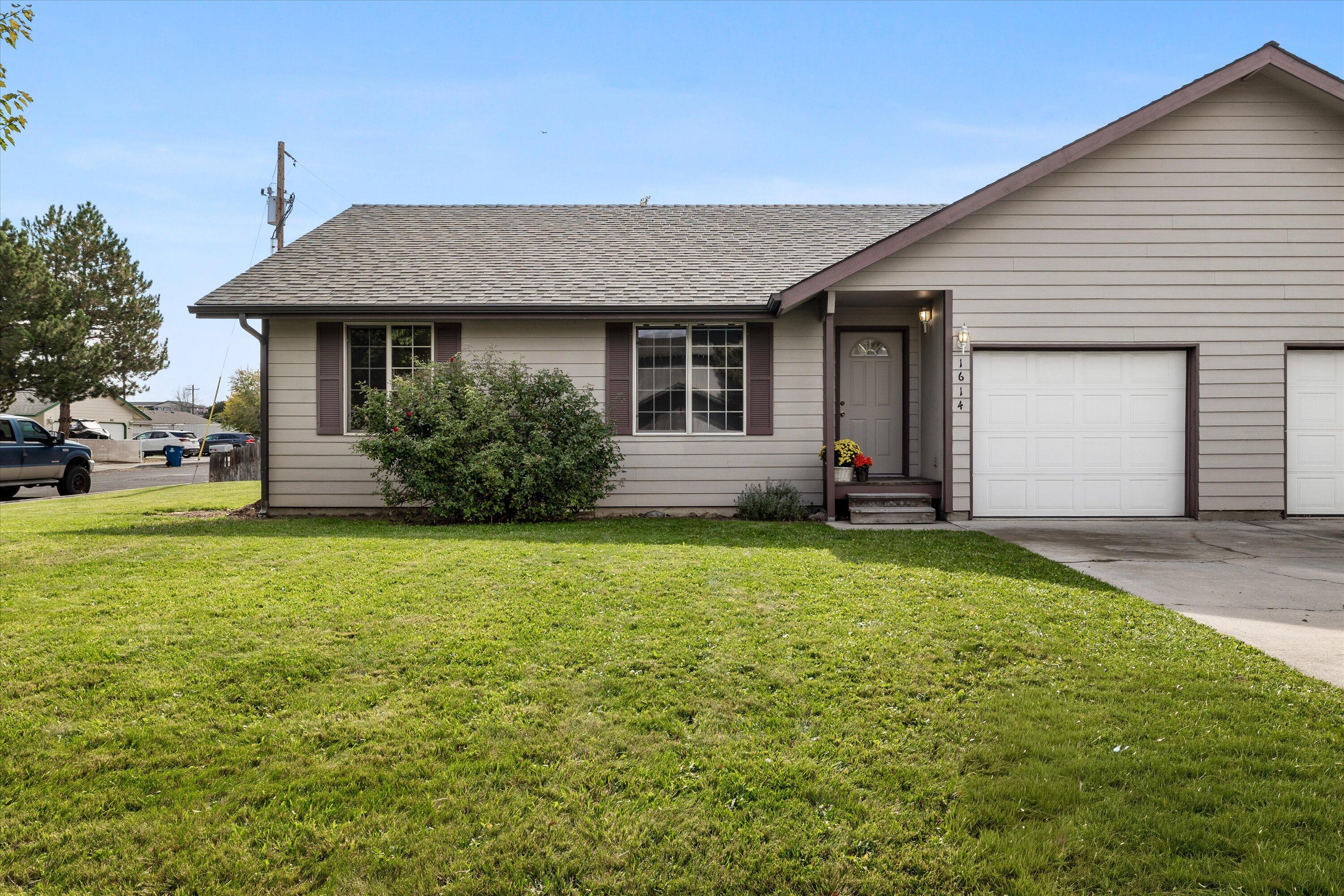 1614 SW Metolius Avenue