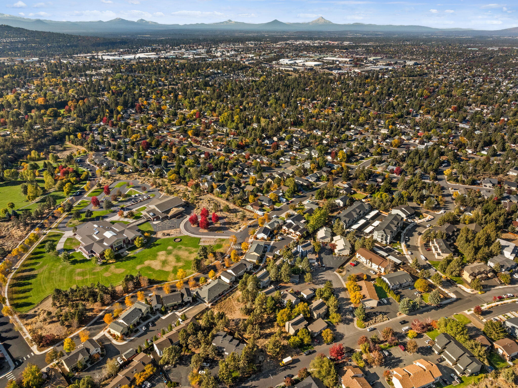 2101 NE Holliday Avenue