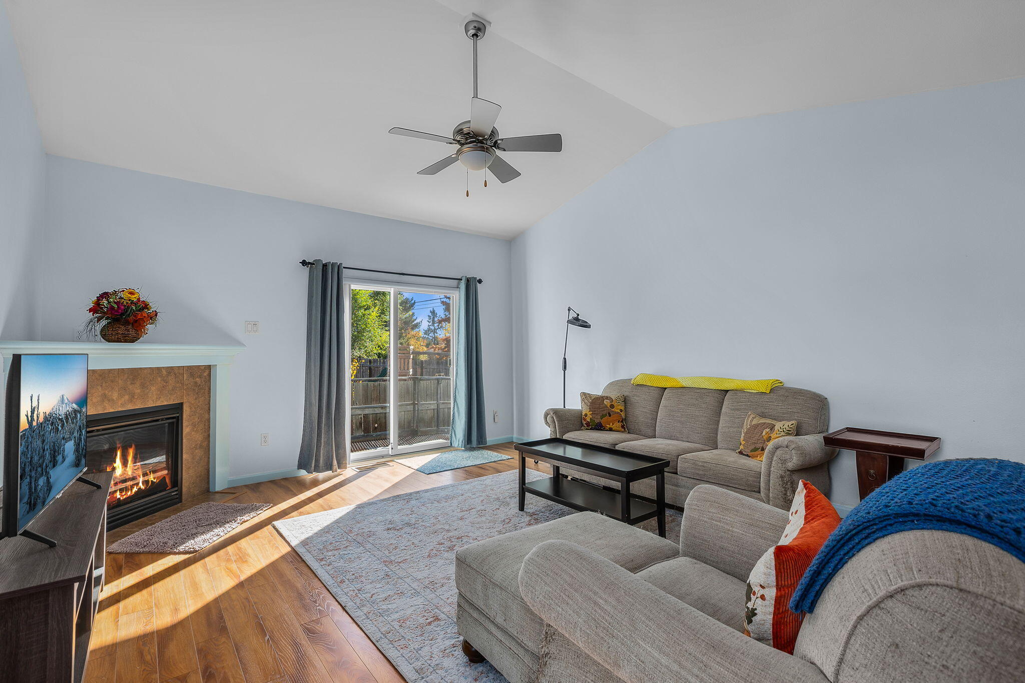 3280 NE Jonahs Court