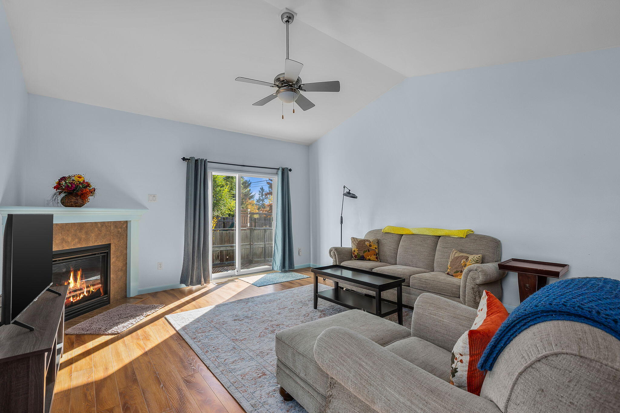 3280 NE Jonahs Court