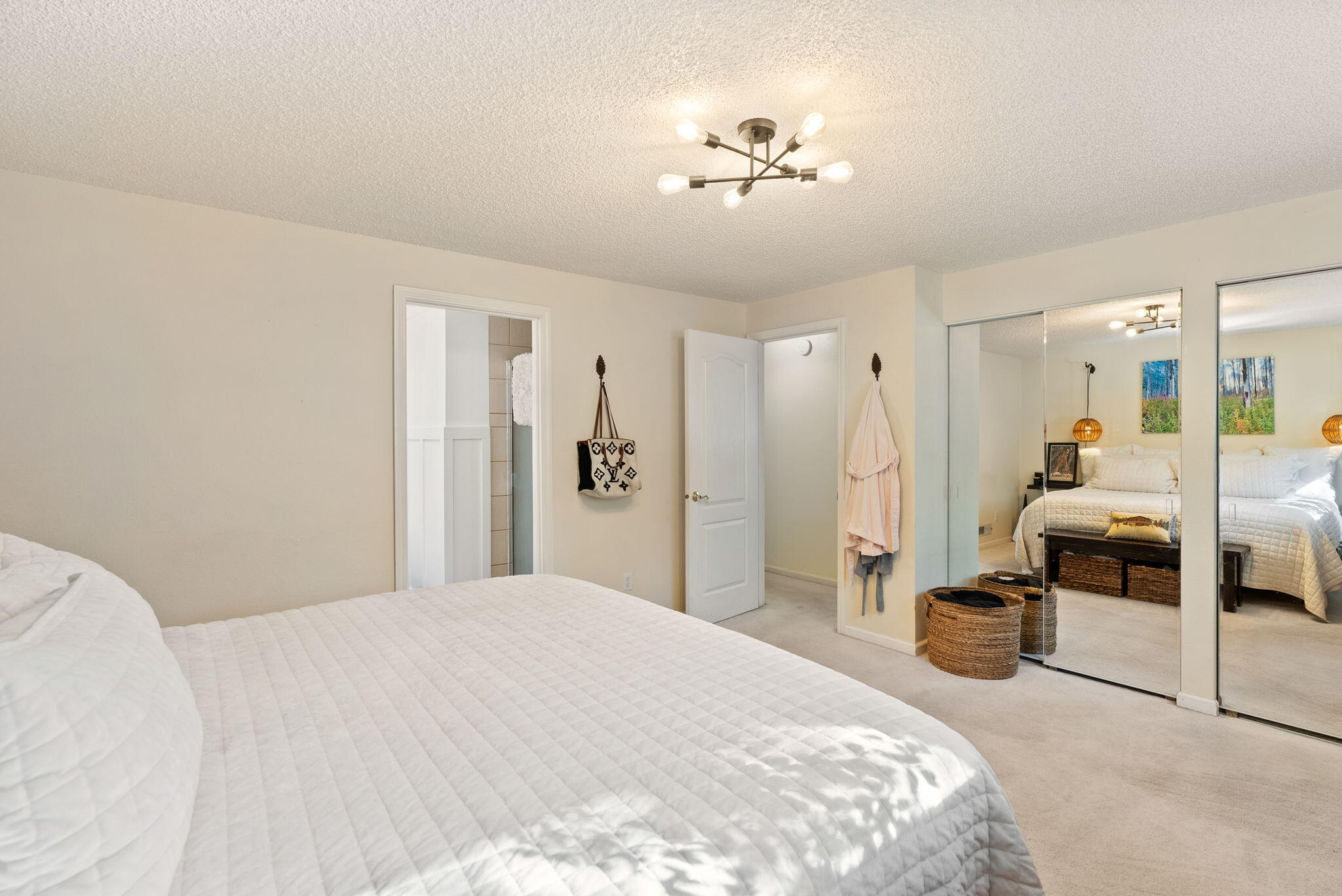 61376 Robin Hood Lane, Bend