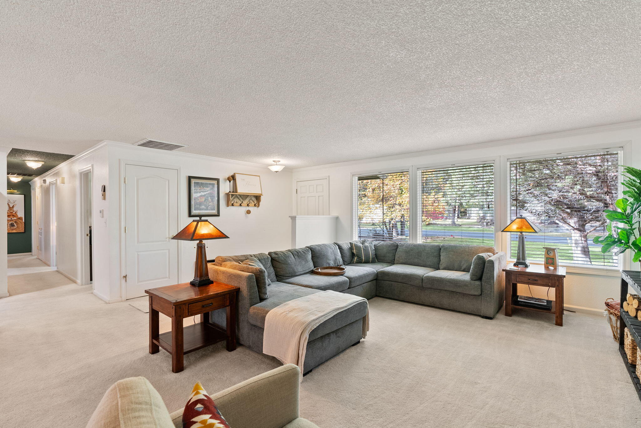 61376 Robin Hood Lane, Bend