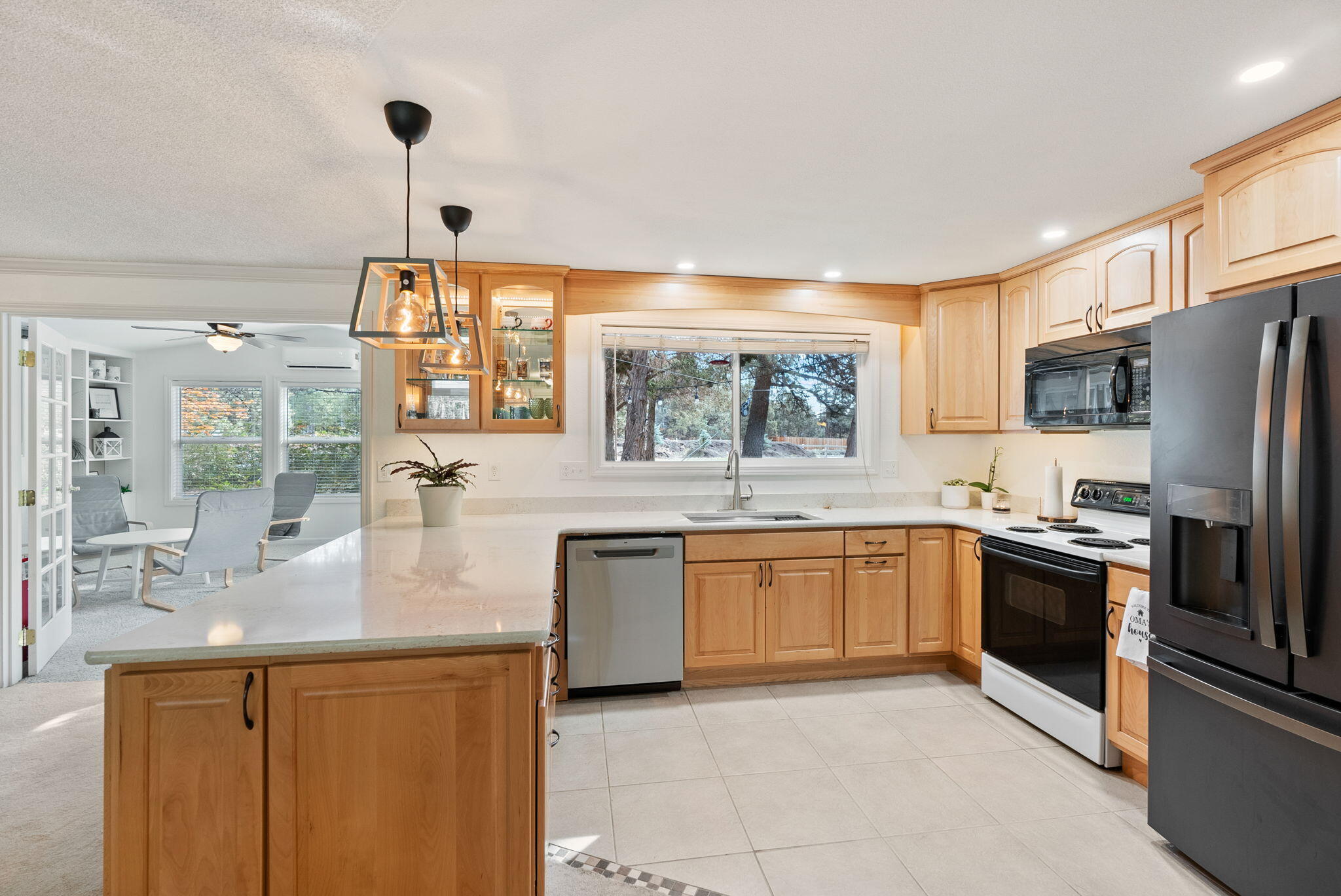 61376 Robin Hood Lane, Bend