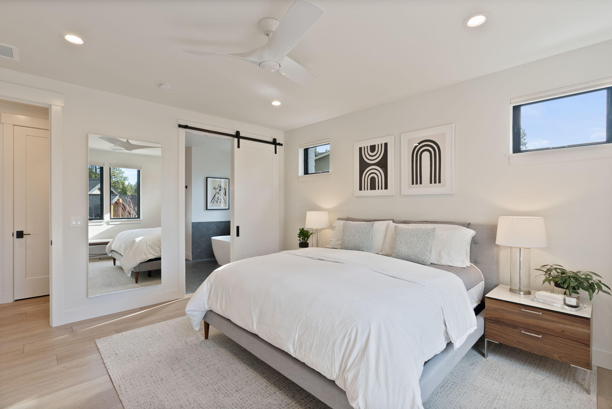 2947 NW Polarstar Avenue