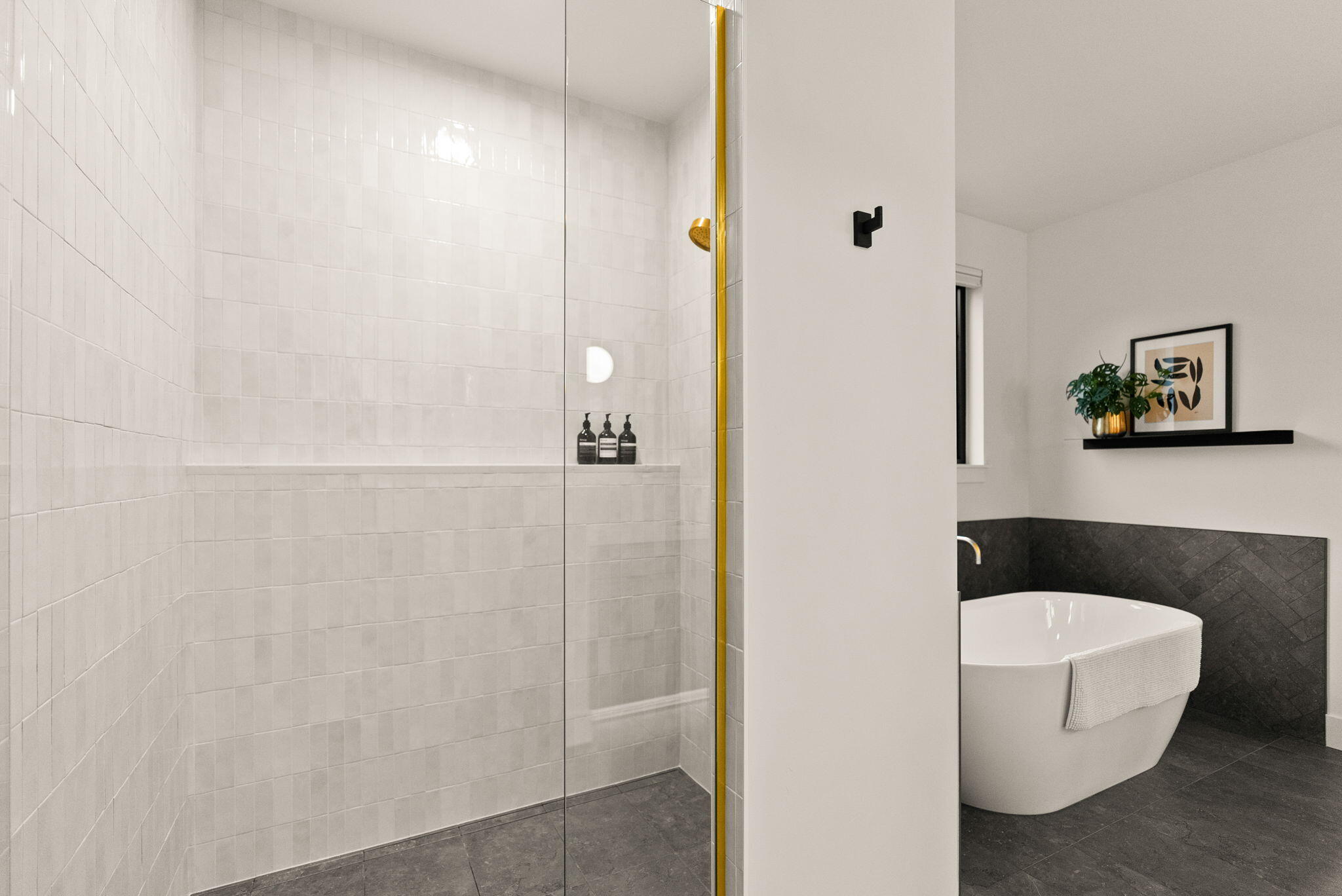 2947 NW Polarstar Avenue