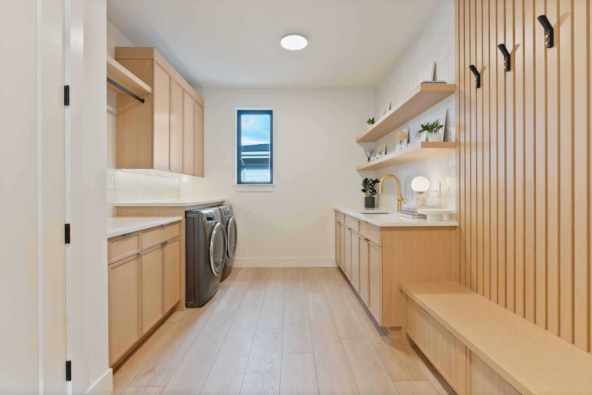 2947 NW Polarstar Avenue