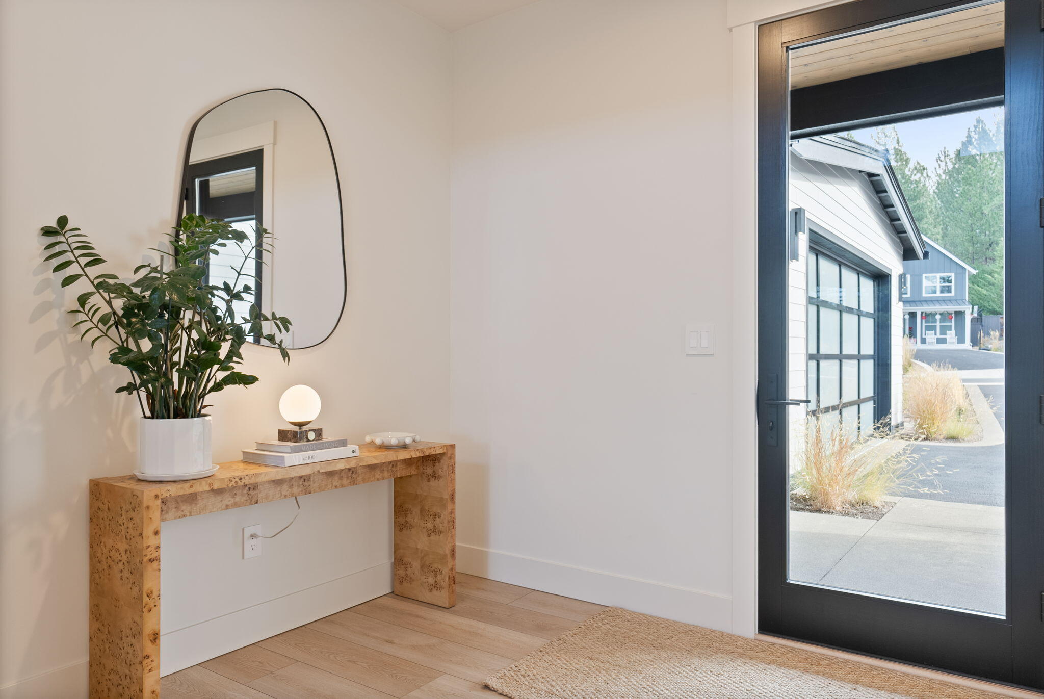 2947 NW Polarstar Avenue