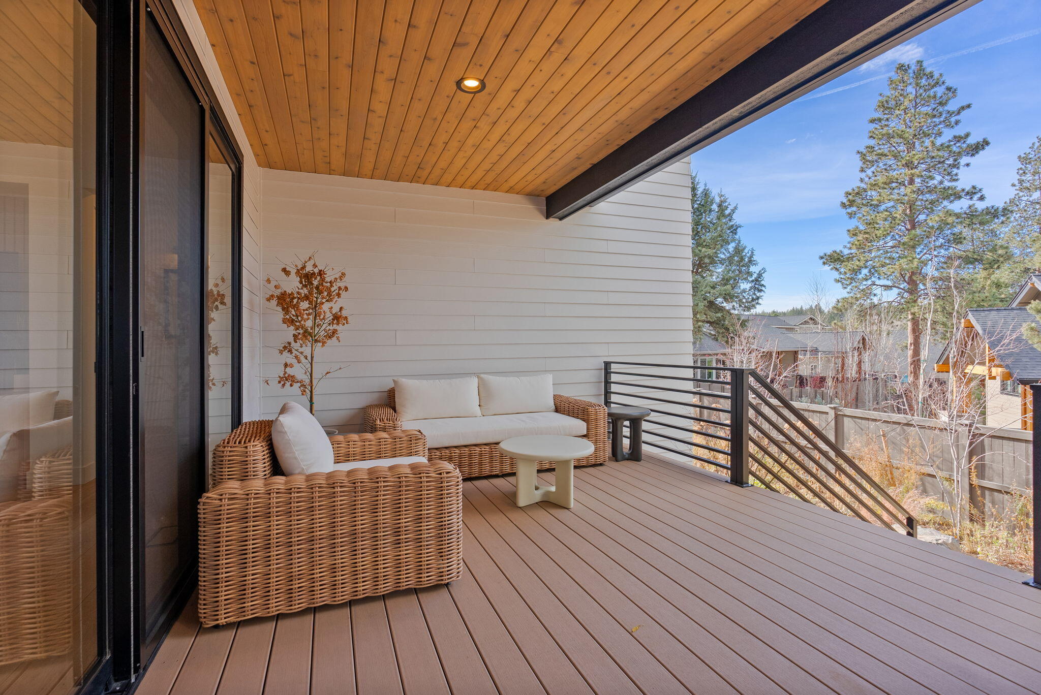 2947 NW Polarstar Avenue