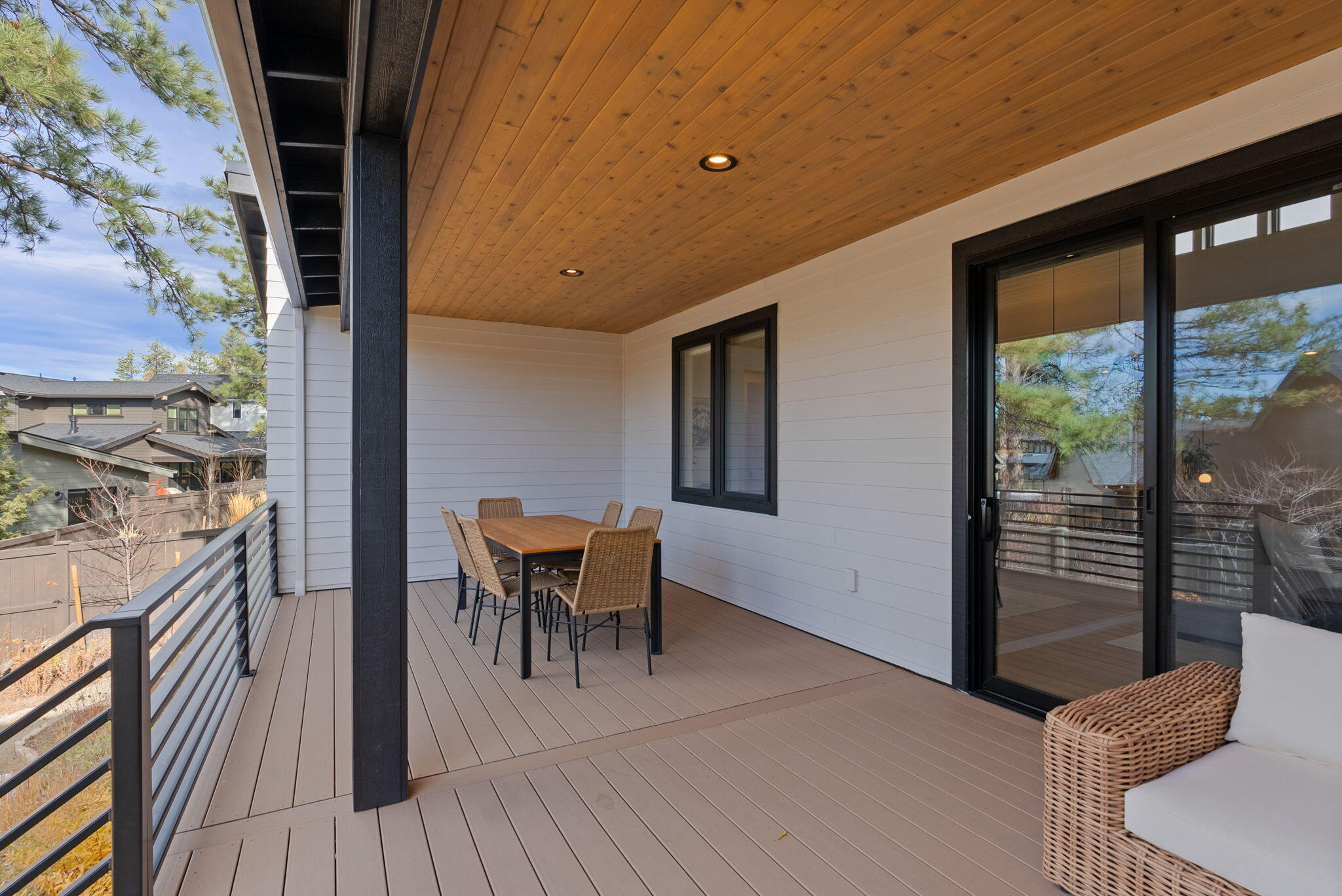 2947 NW Polarstar Avenue