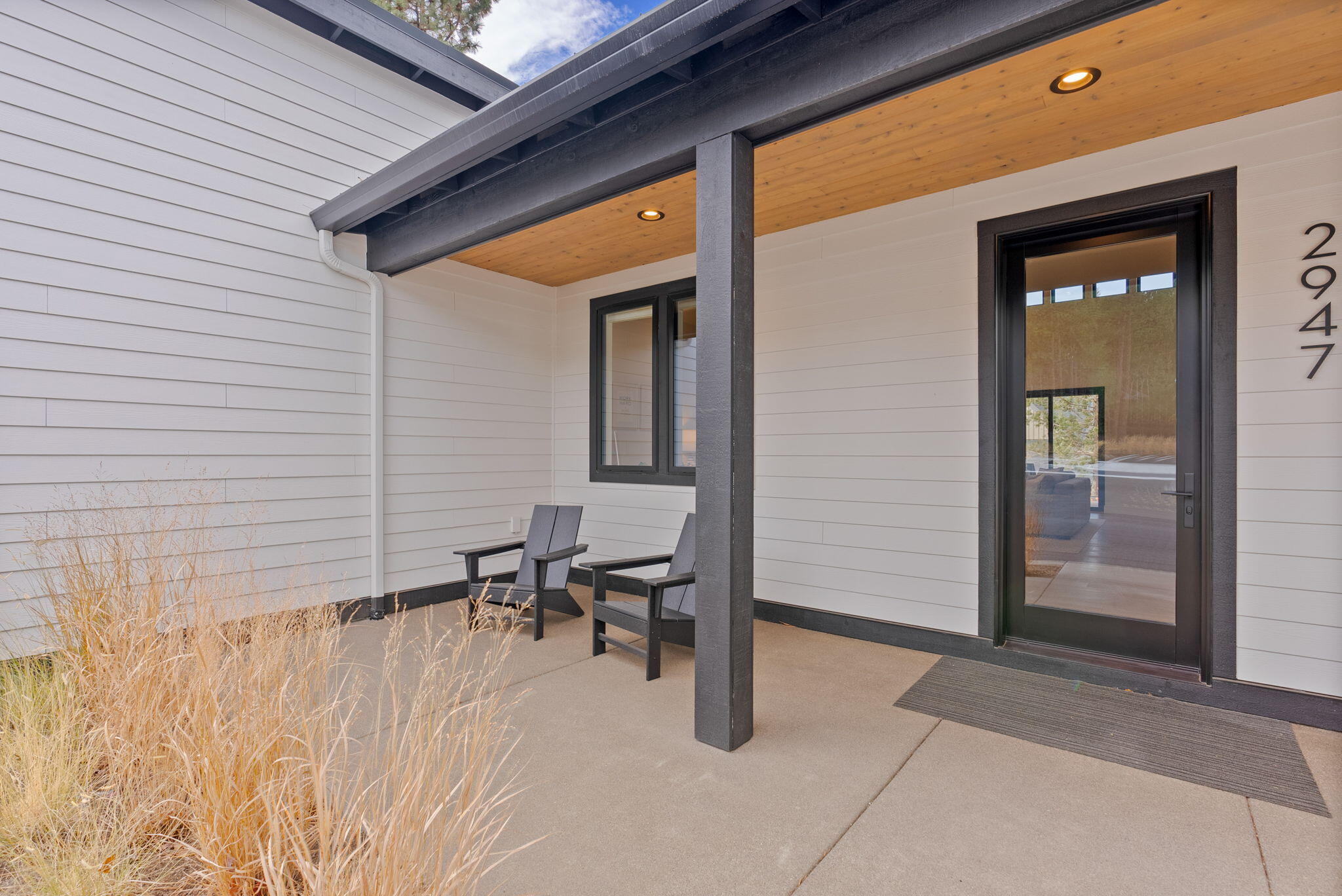 2947 NW Polarstar Avenue