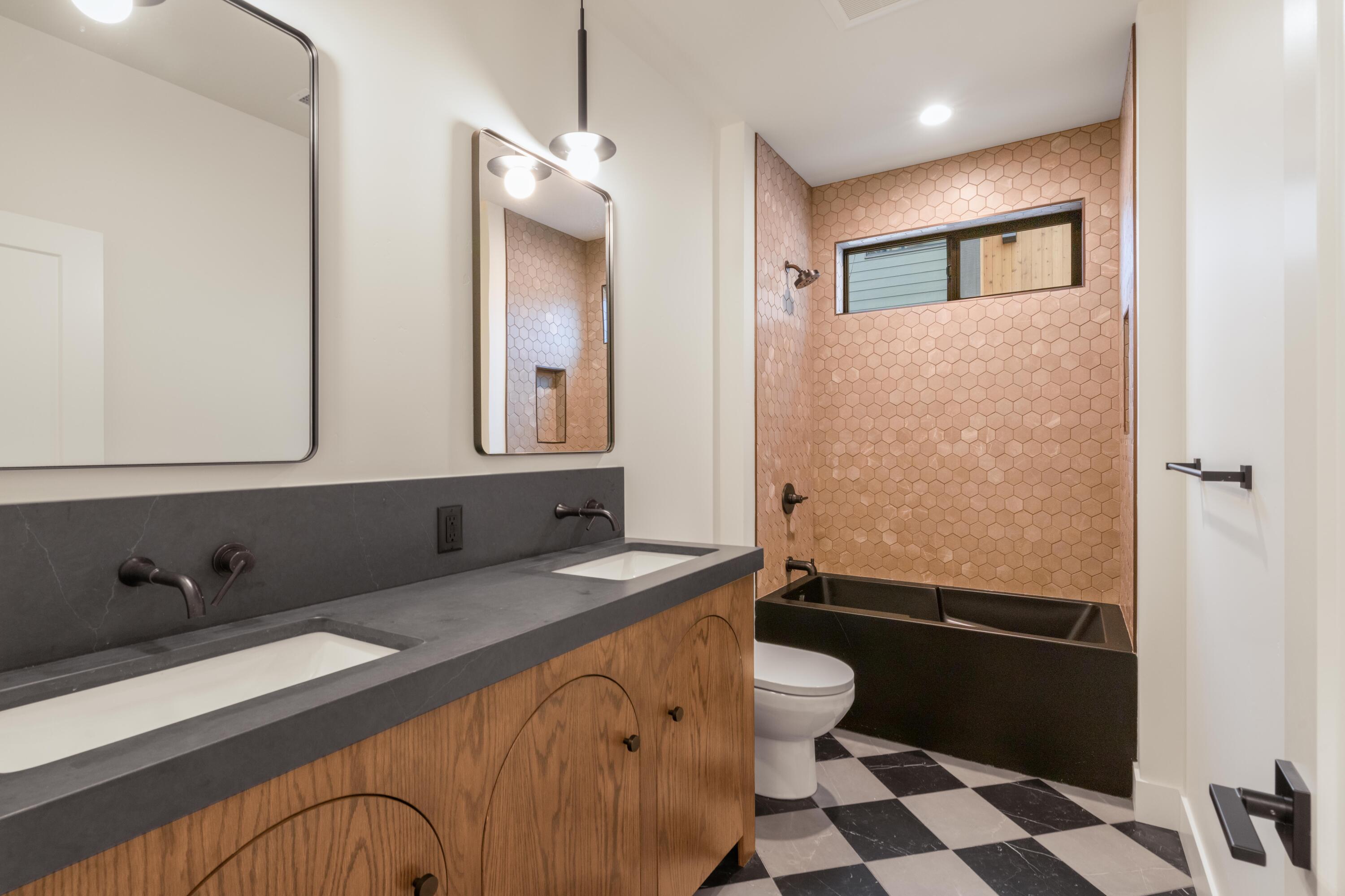3032 NW Polarstar Avenue, Lot 33