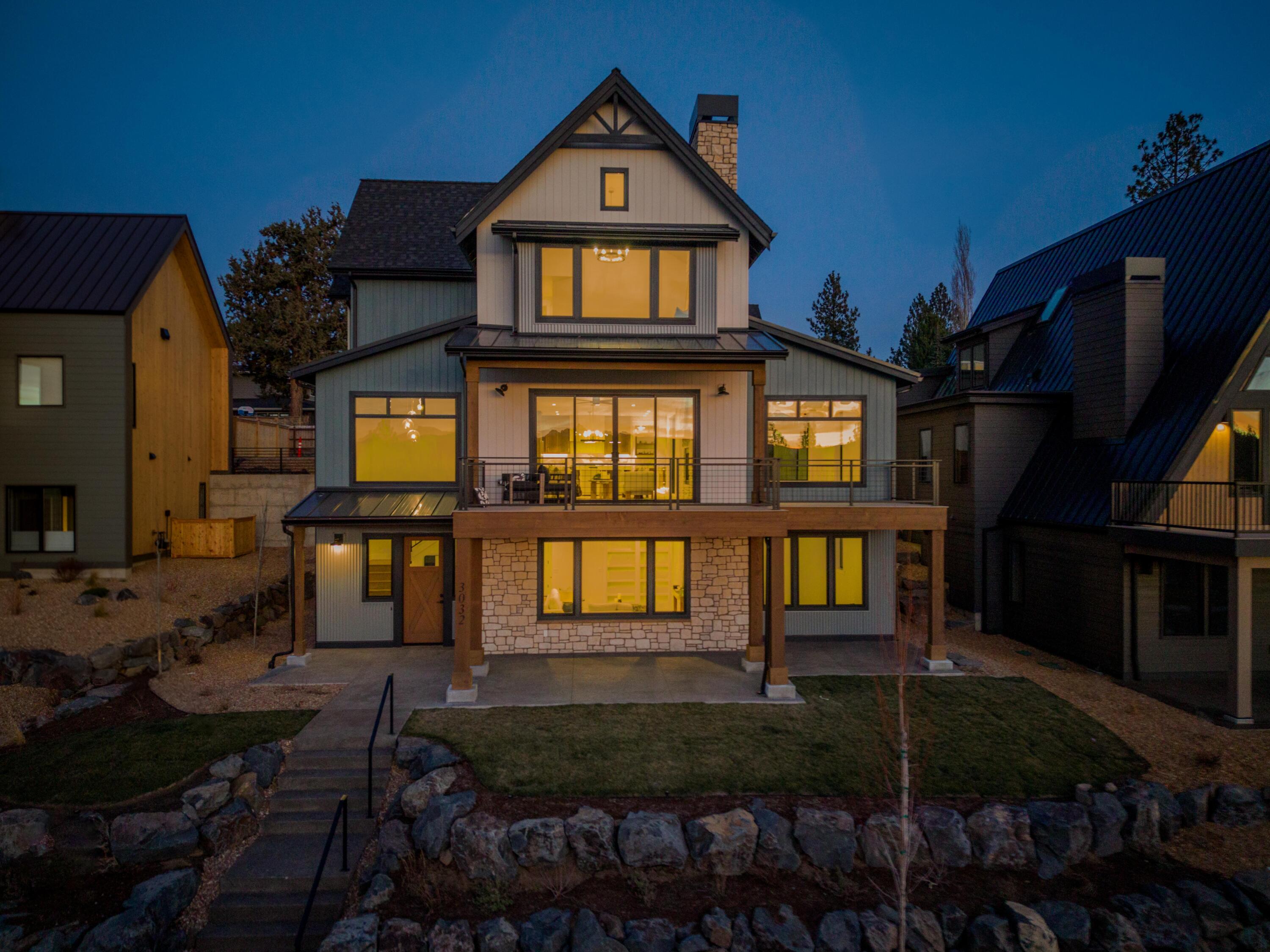 3032 NW Polarstar Avenue, Lot 33