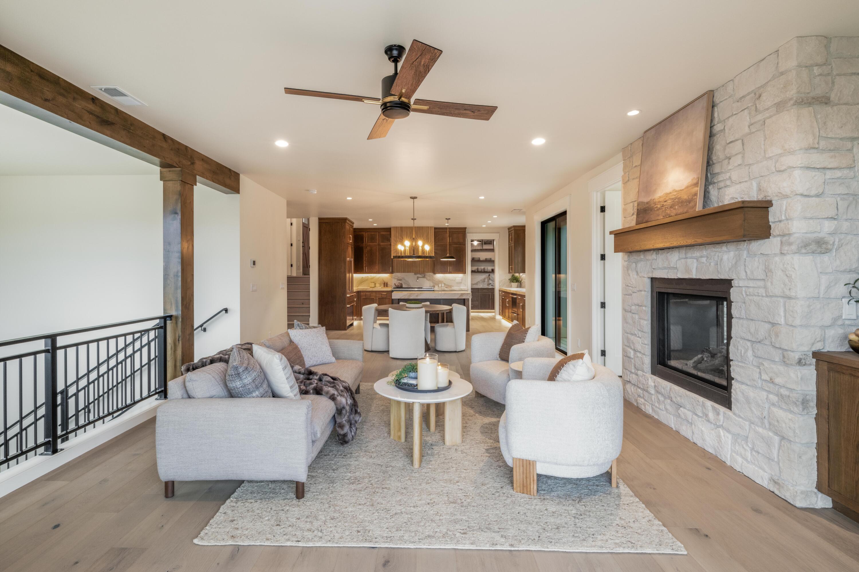 3032 NW Polarstar Avenue, Lot 33