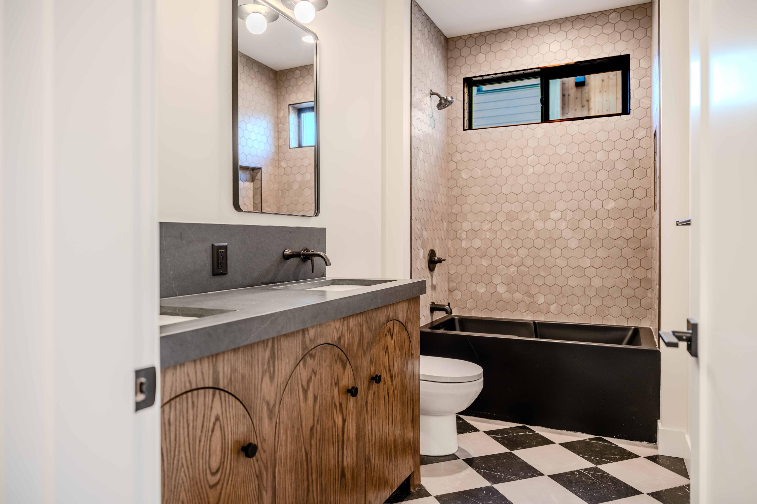 3032 NW Polarstar Avenue, Lot 33
