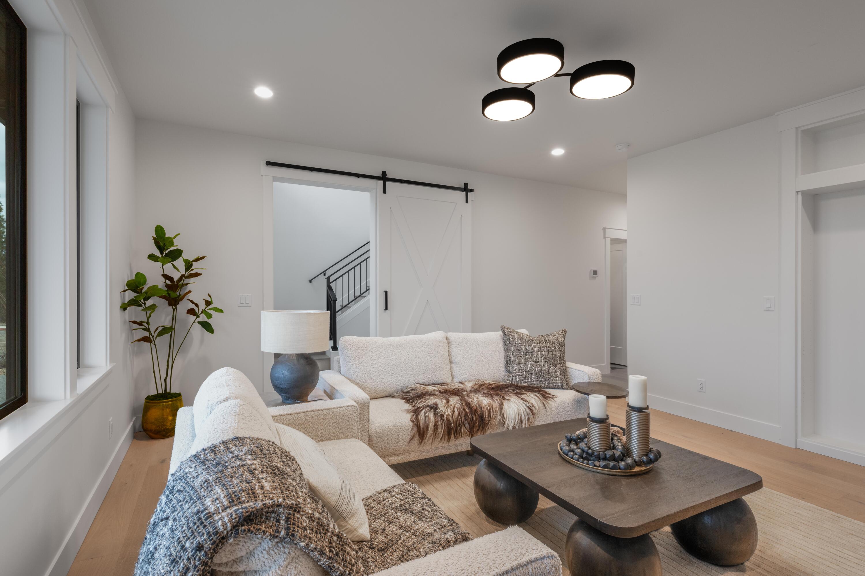 3032 NW Polarstar Avenue, Lot 33