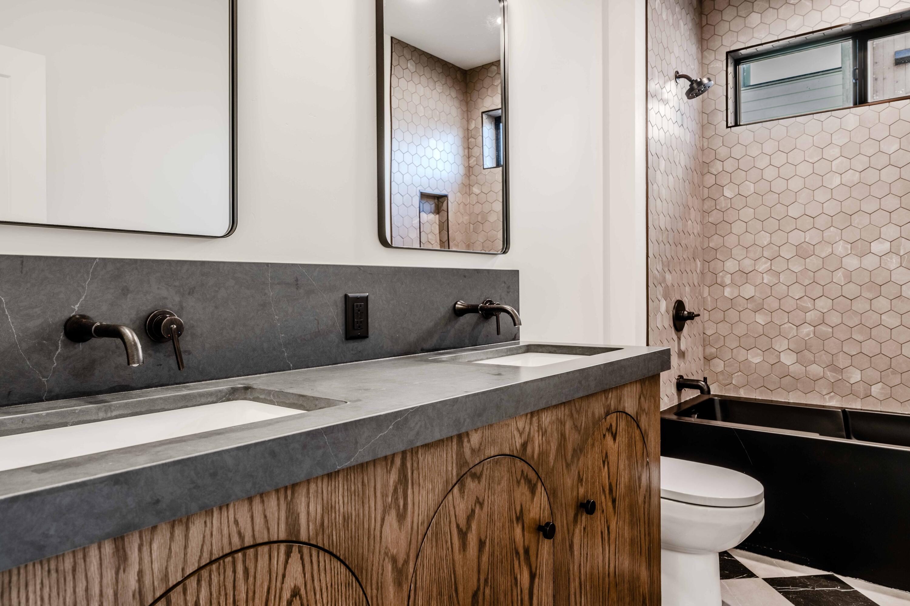3032 NW Polarstar Avenue, Lot 33