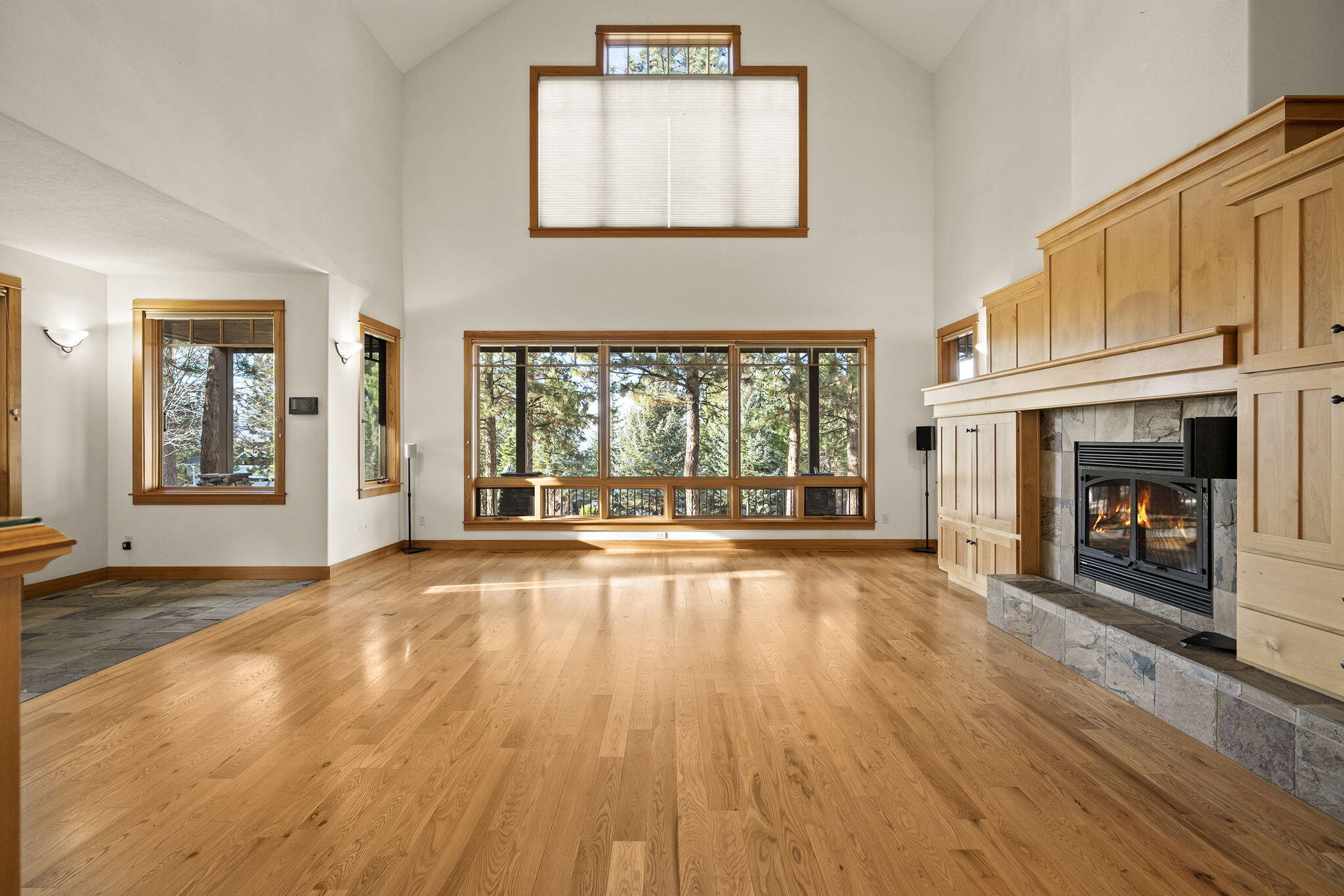 3338 NW Windwood Way