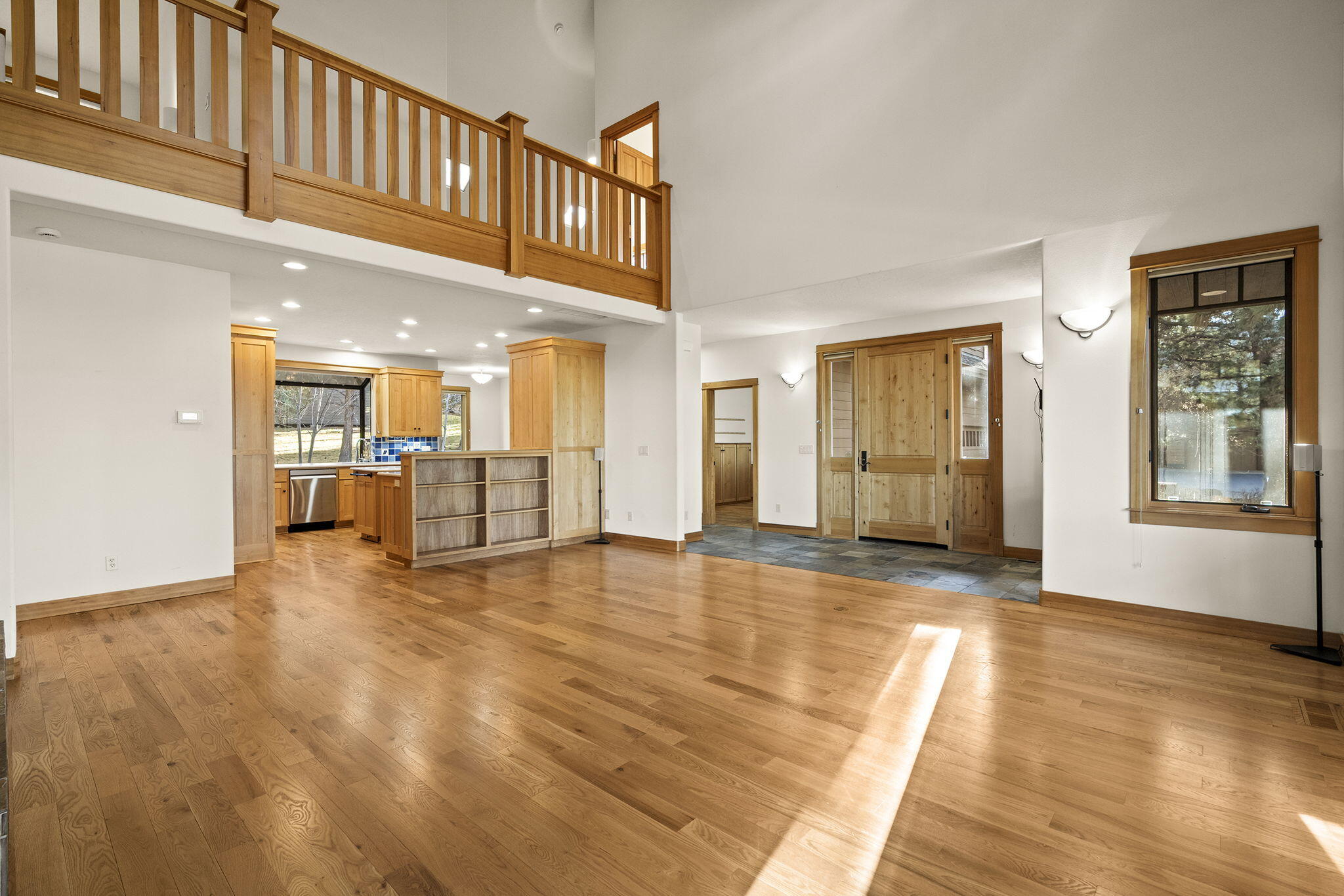 3338 NW Windwood Way