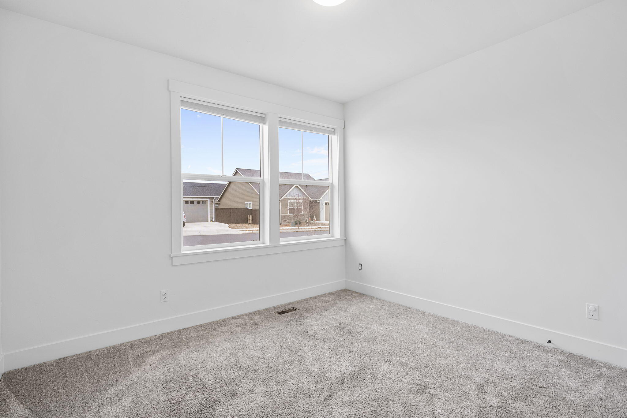 4327 SW Badger Creek Drive