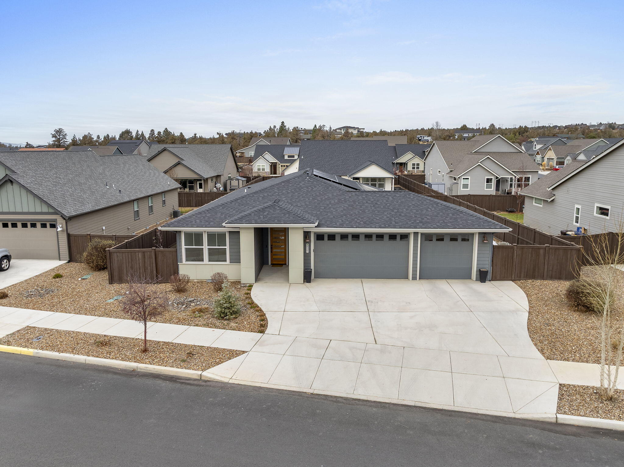 4327 SW Badger Creek Drive