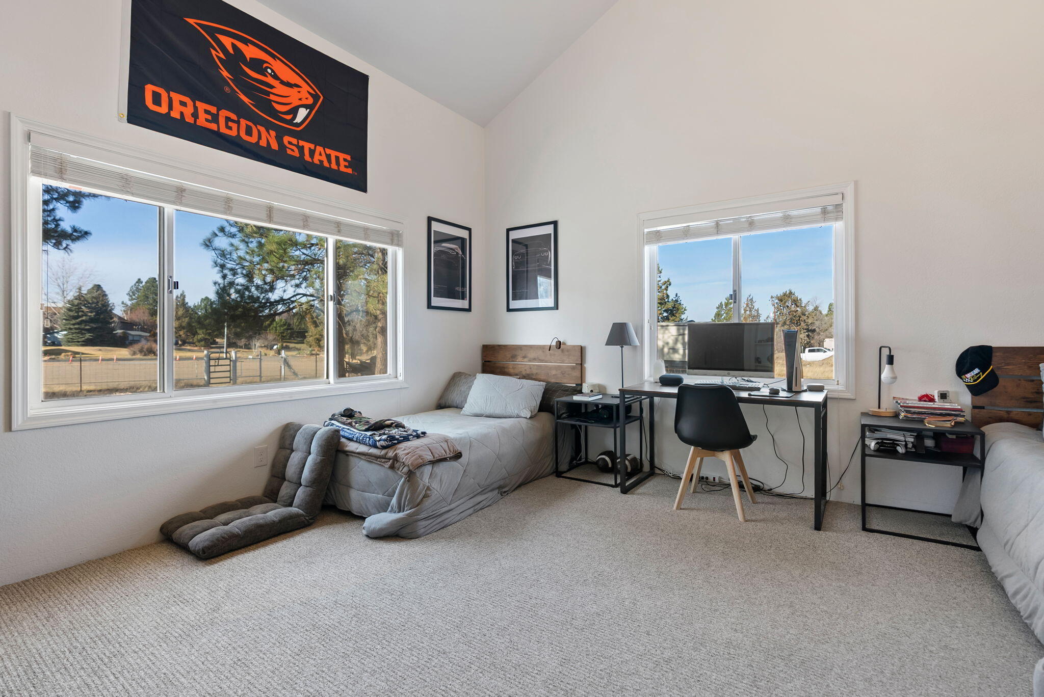 63210 Deschutes Market Road