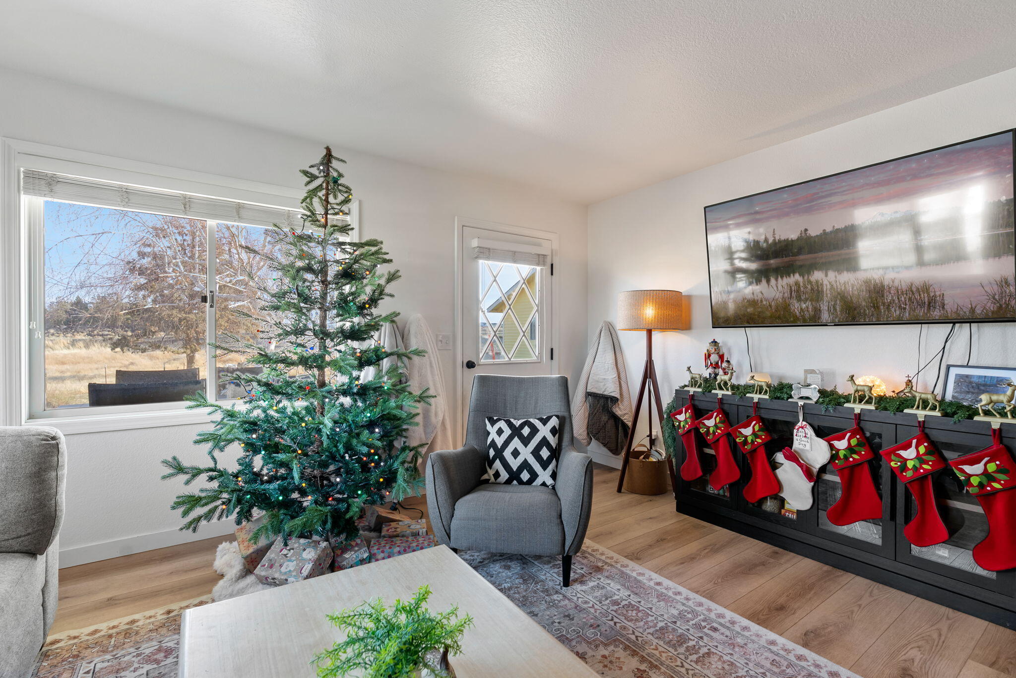 63210 Deschutes Market Road