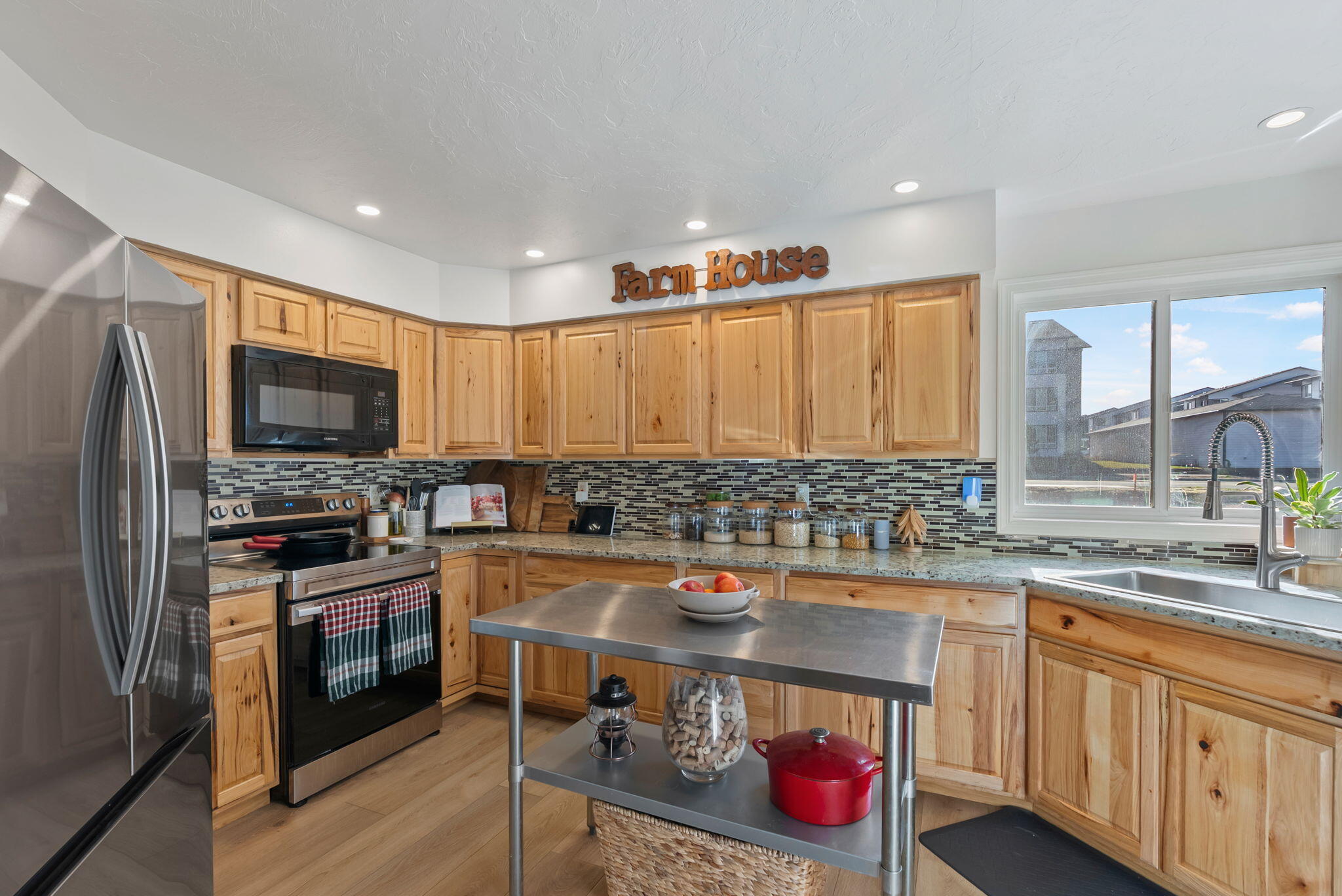 63210 Deschutes Market Road