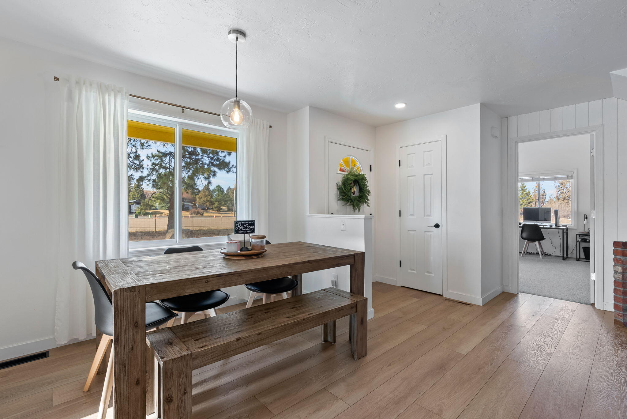 63210 Deschutes Market Road