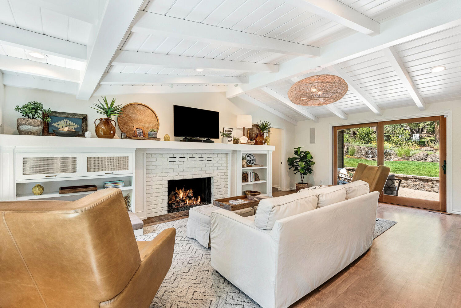 2256 NW Eastes Street