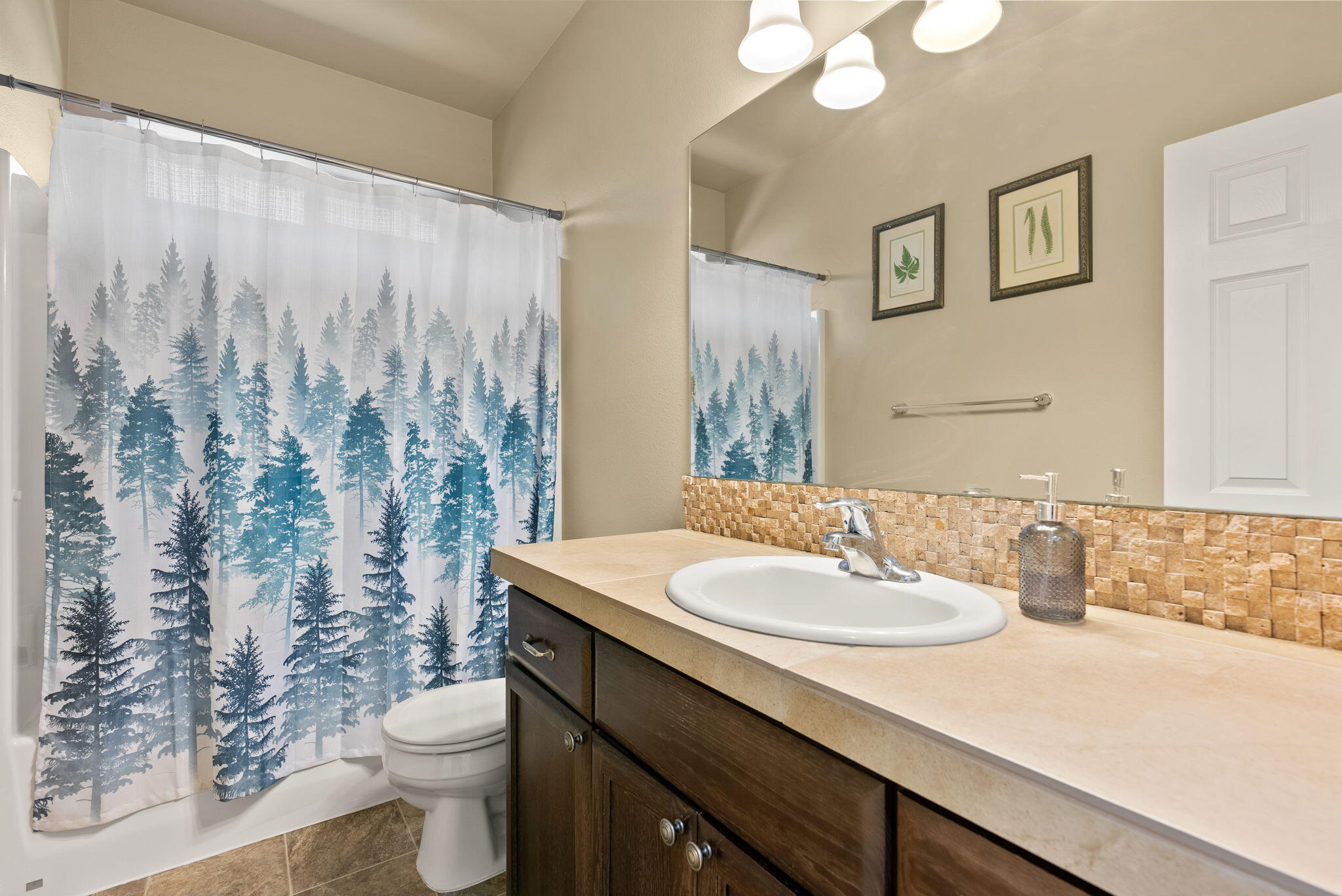 664 SE Reed Market Road