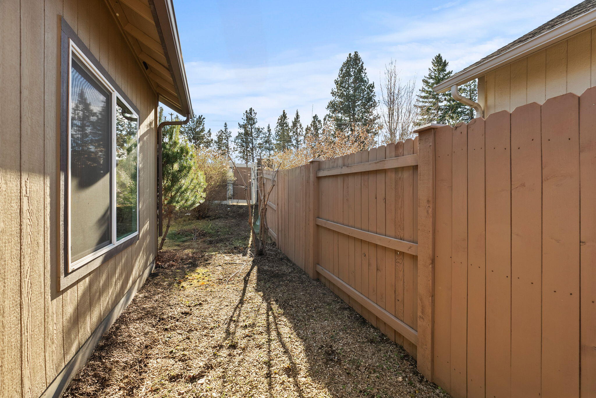 664 SE Reed Market Road