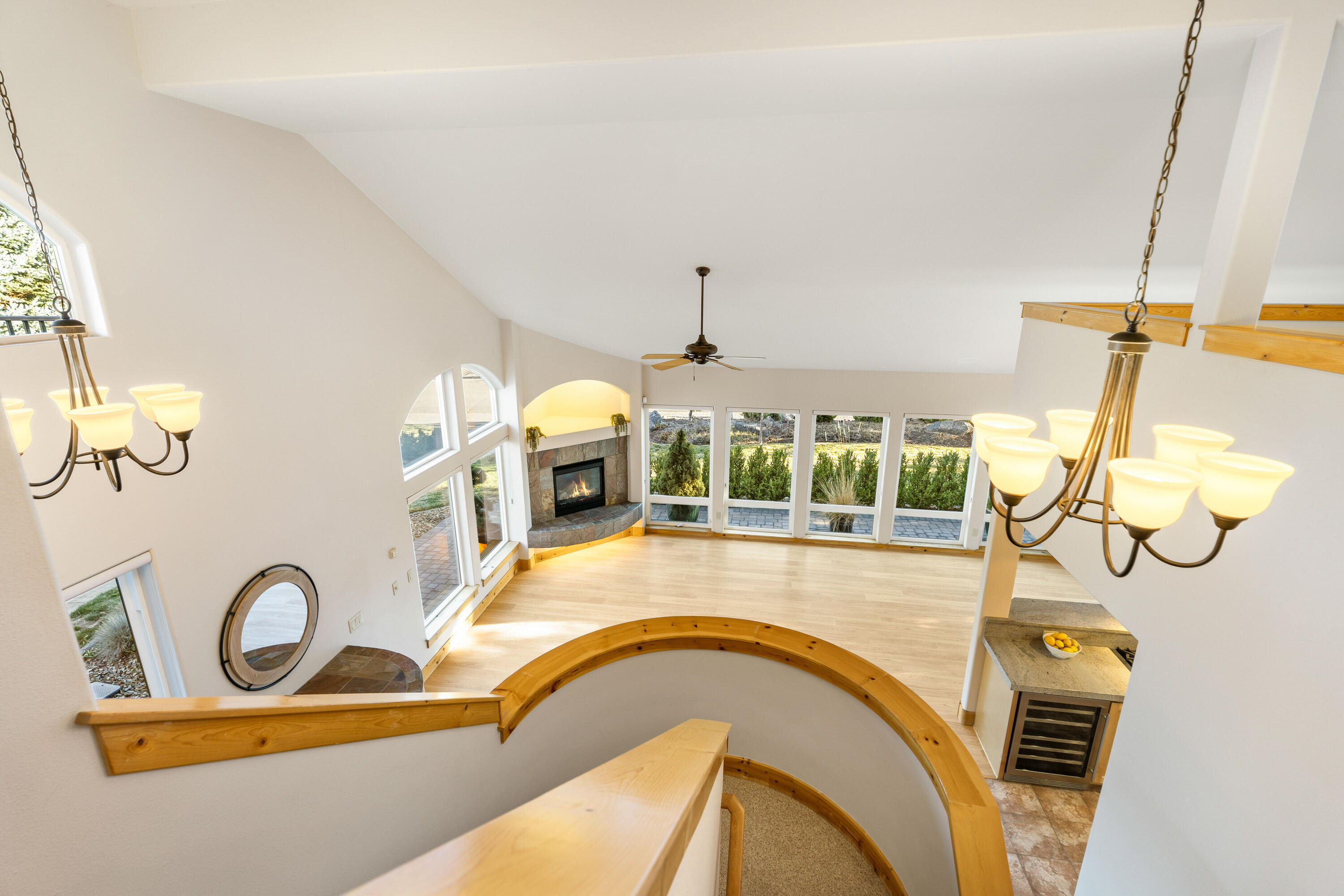 1895 Murrelet Drive