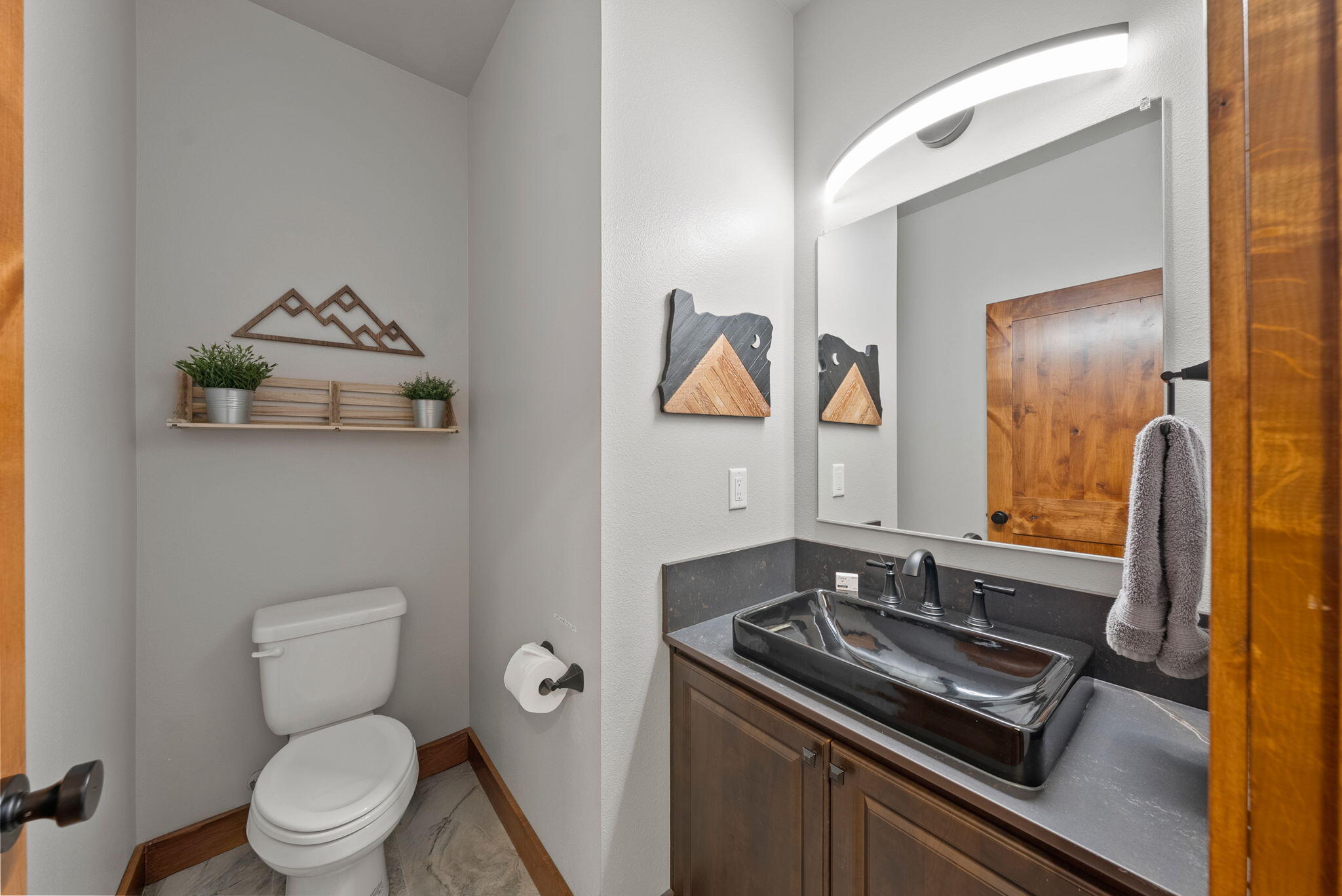 56058 Snow Goose Road