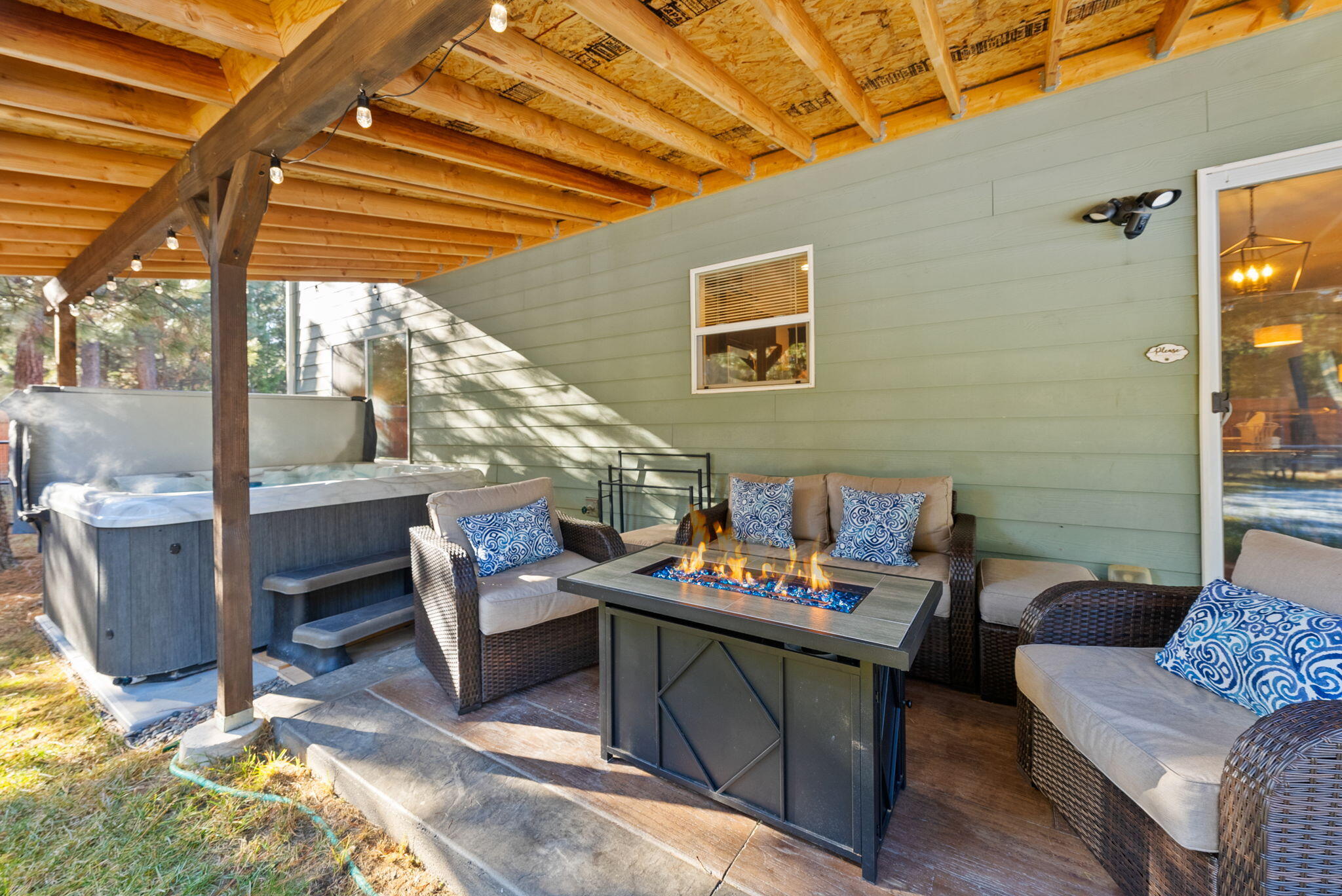 56058 Snow Goose Road