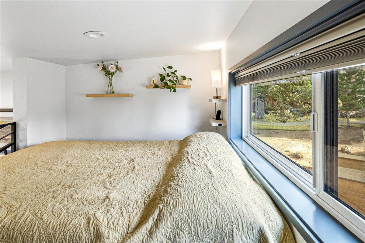 61304 SE Wizard Lane, UNIT 8