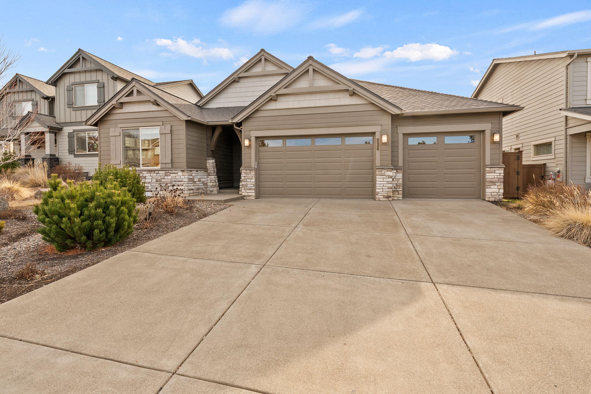 20889 SE Humber Lane