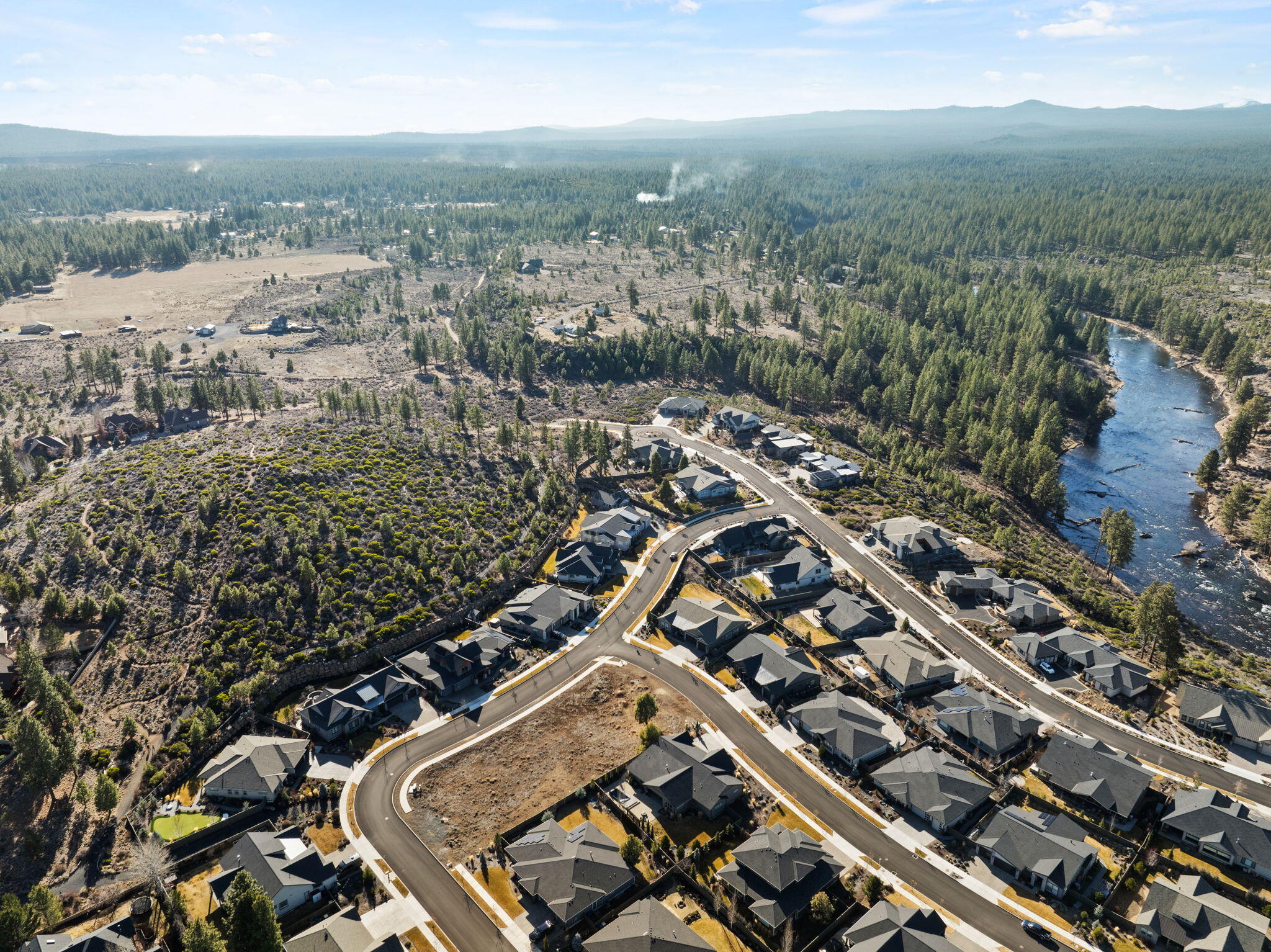 60836 SW Headwaters Loop