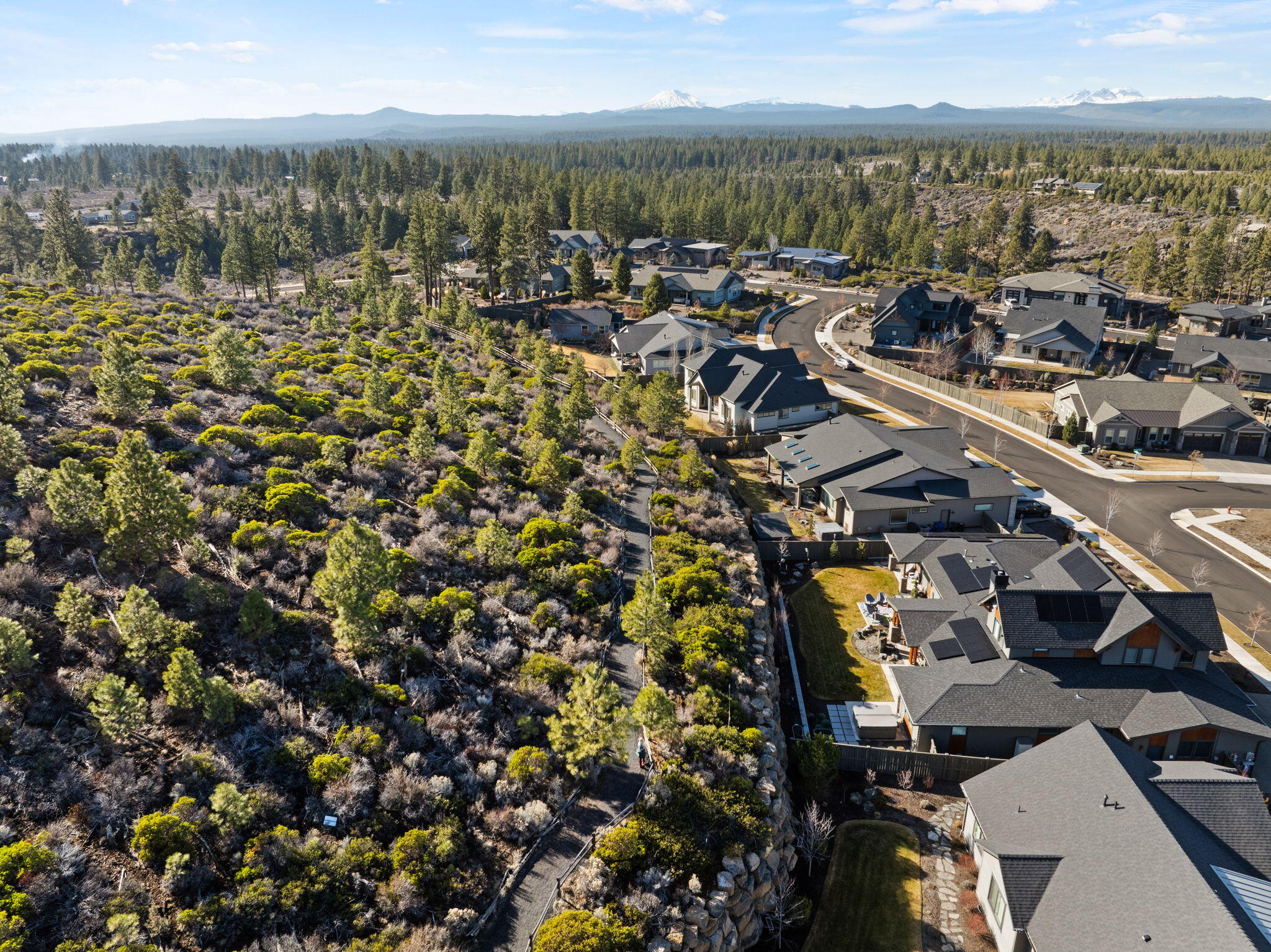 60836 SW Headwaters Loop