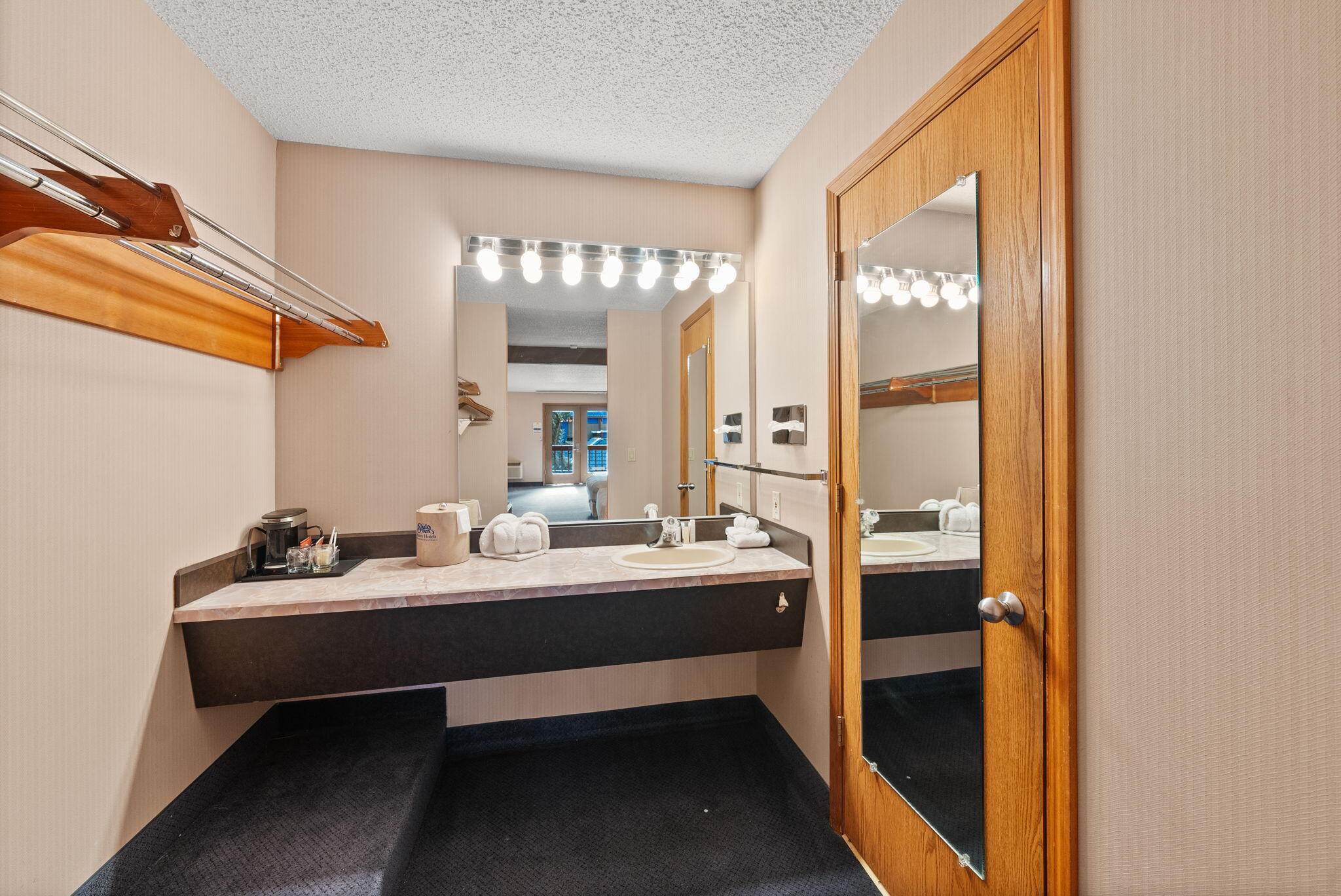 3105 O. B. Riley Road