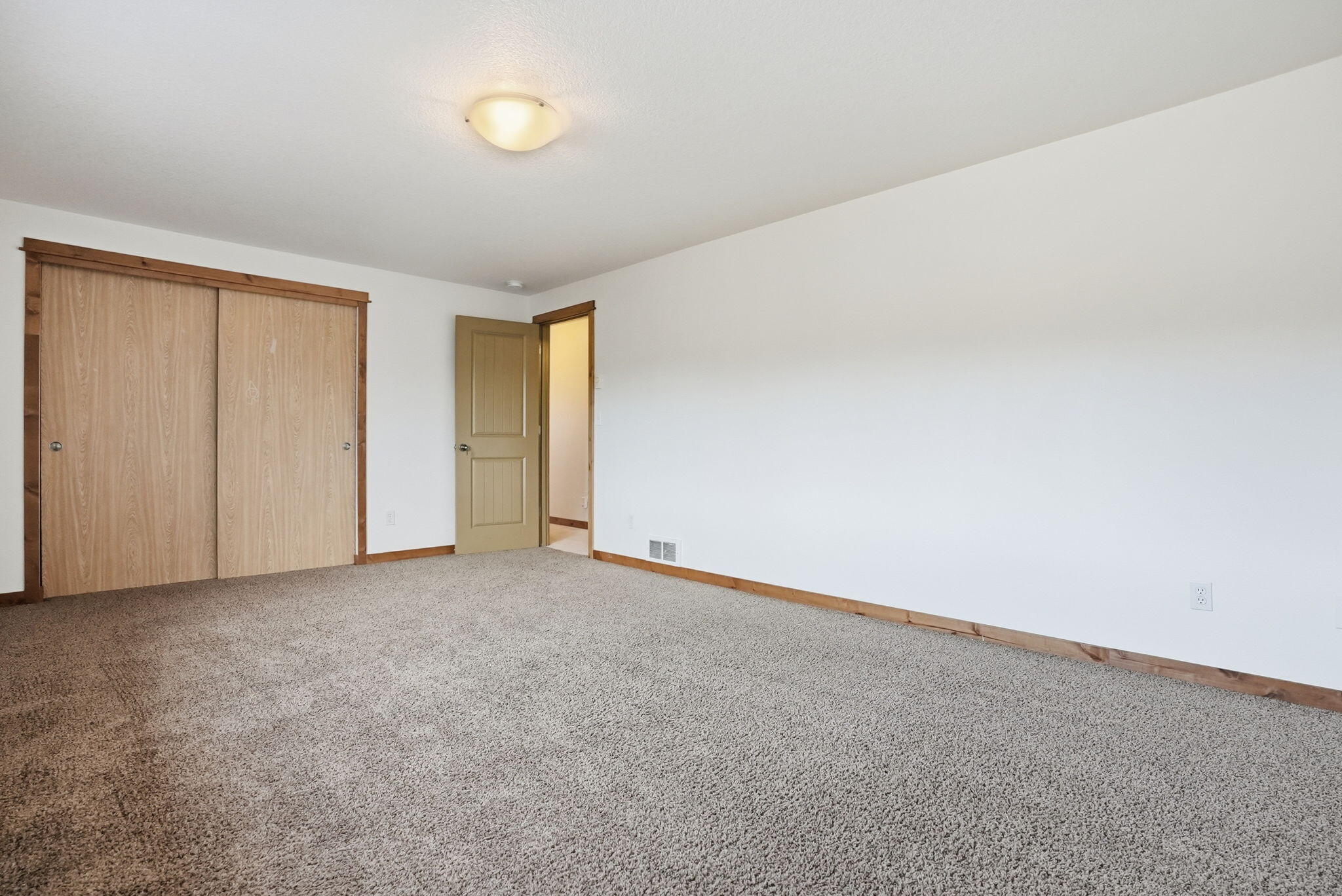 2500 NW Summerhill Drive