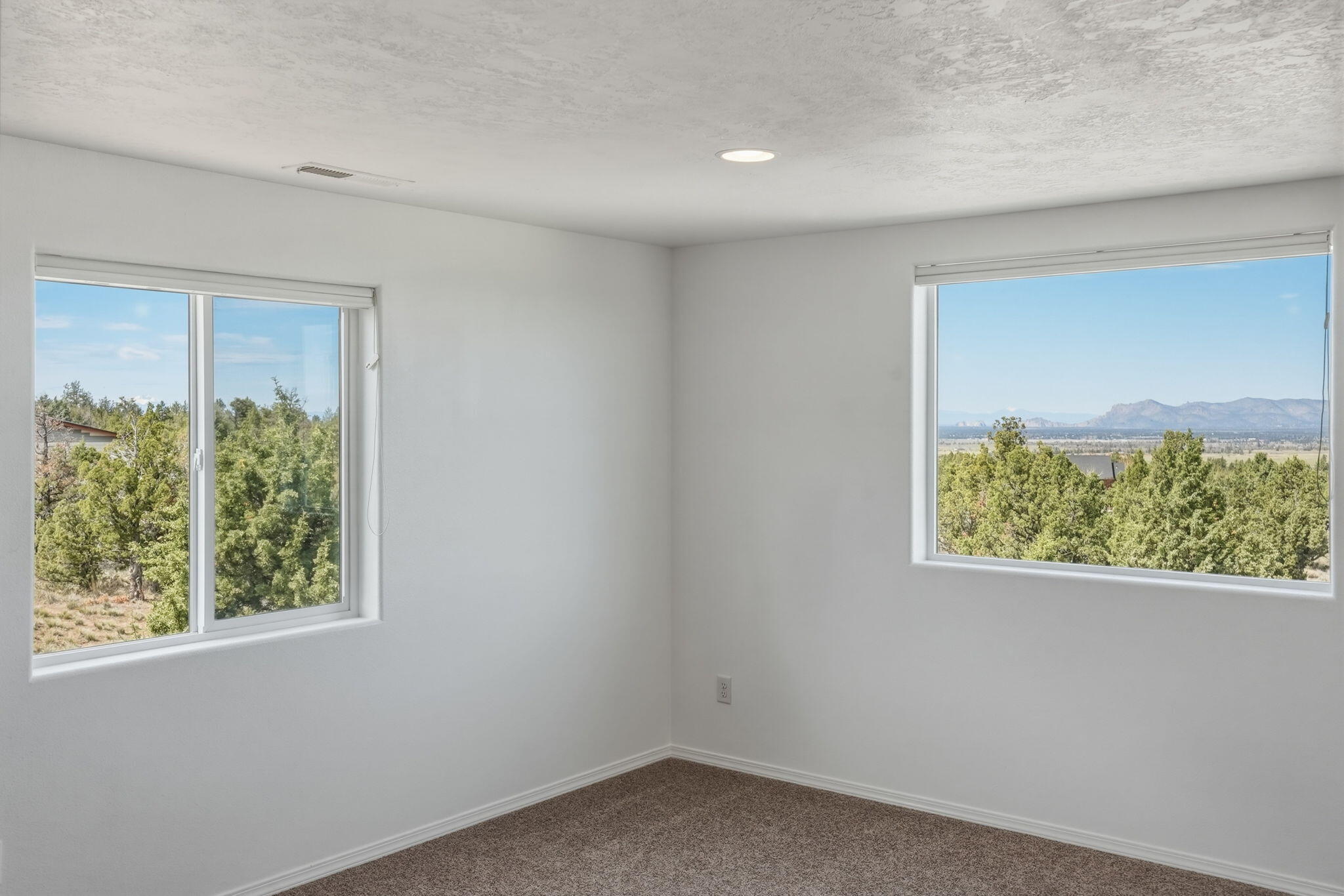 9444 SW Copper Road