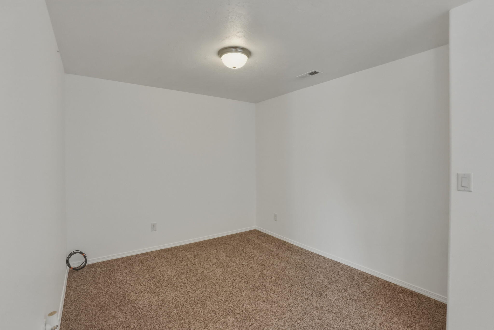 9444 SW Copper Road