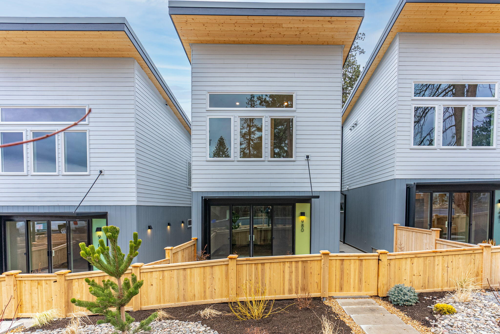 980 NE Norton Avenue, Lot 8